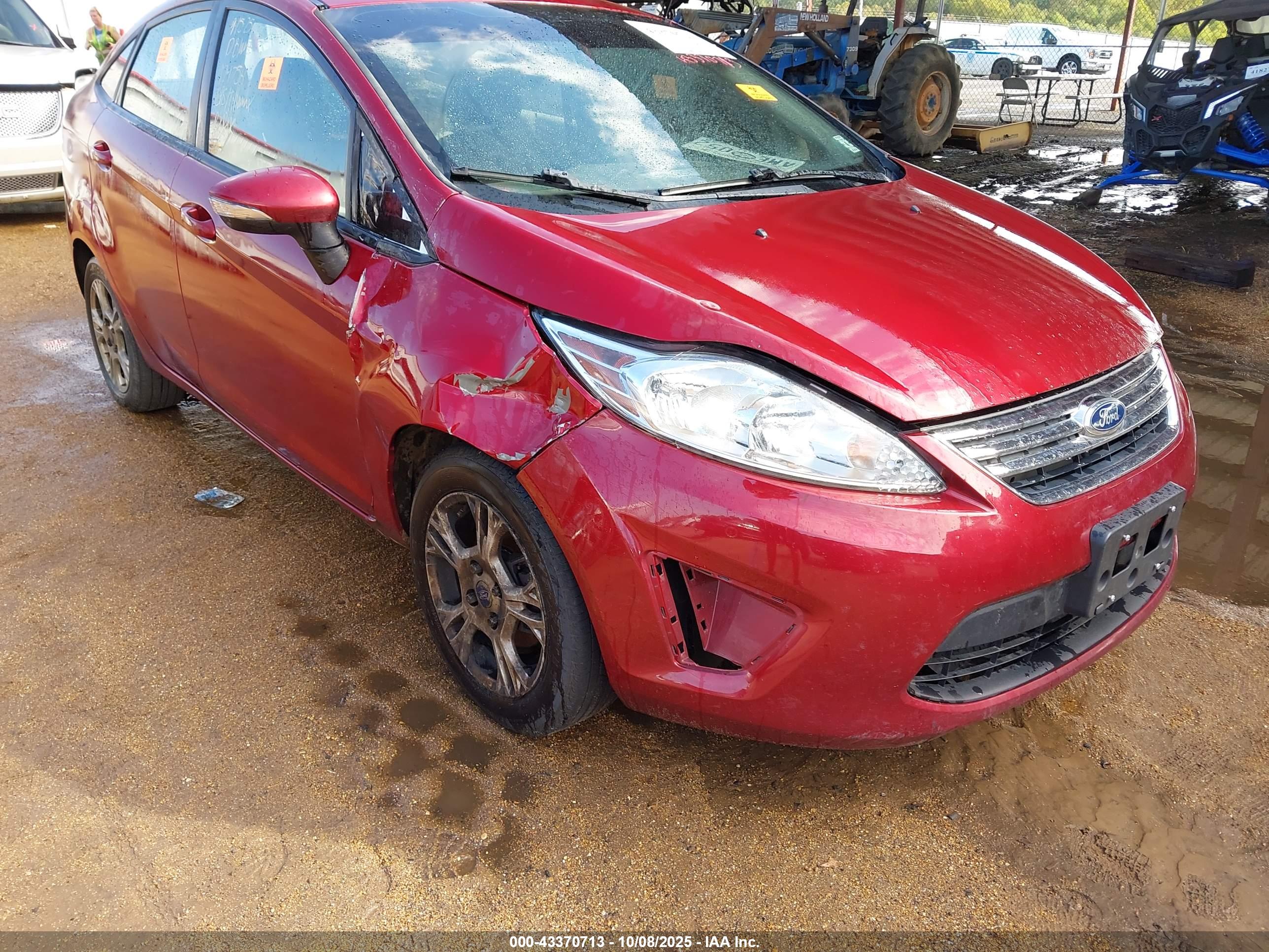 FORD FIESTA image 6