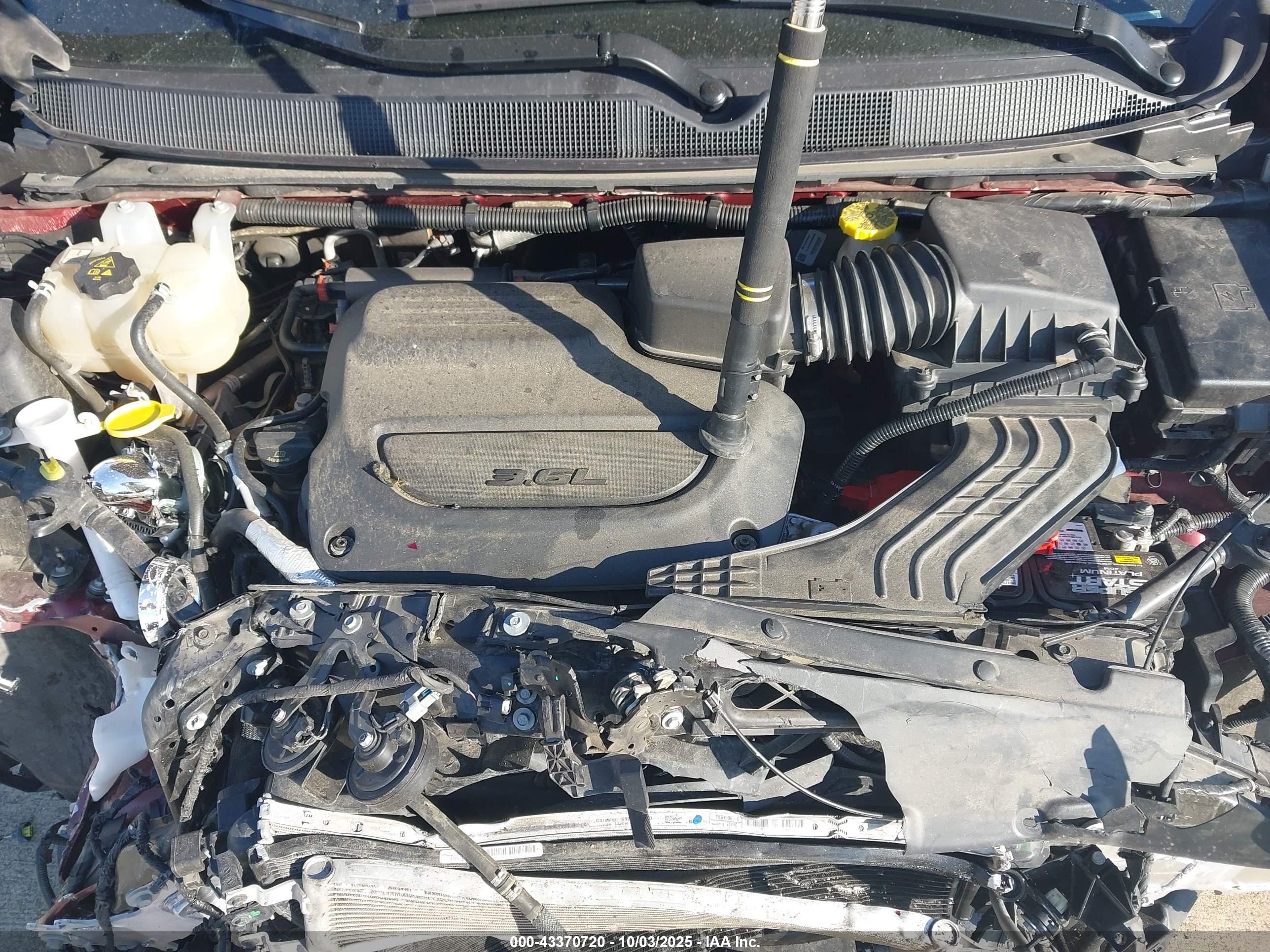 CHRYSLER PACIFICA image 10