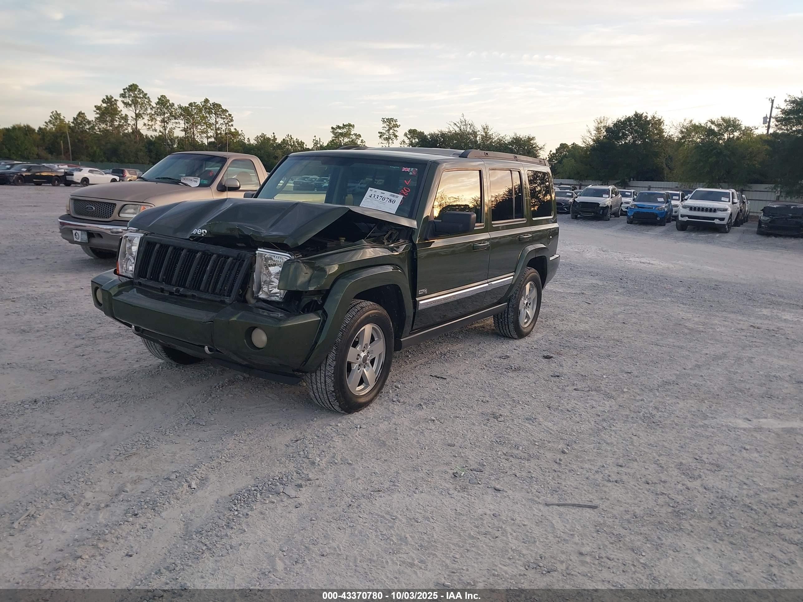 JEEP COMMANDER image 2