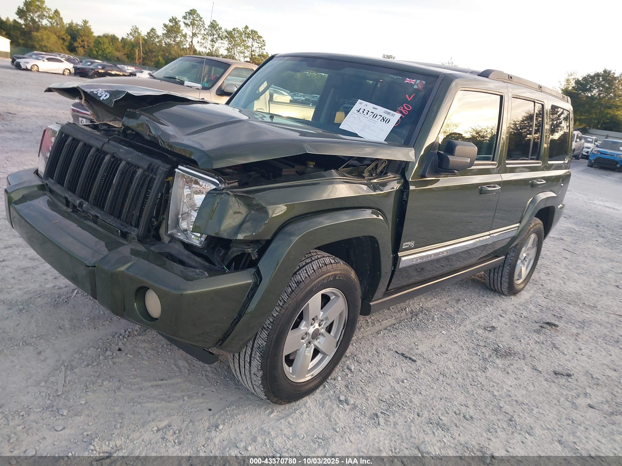 JEEP COMMANDER image 6