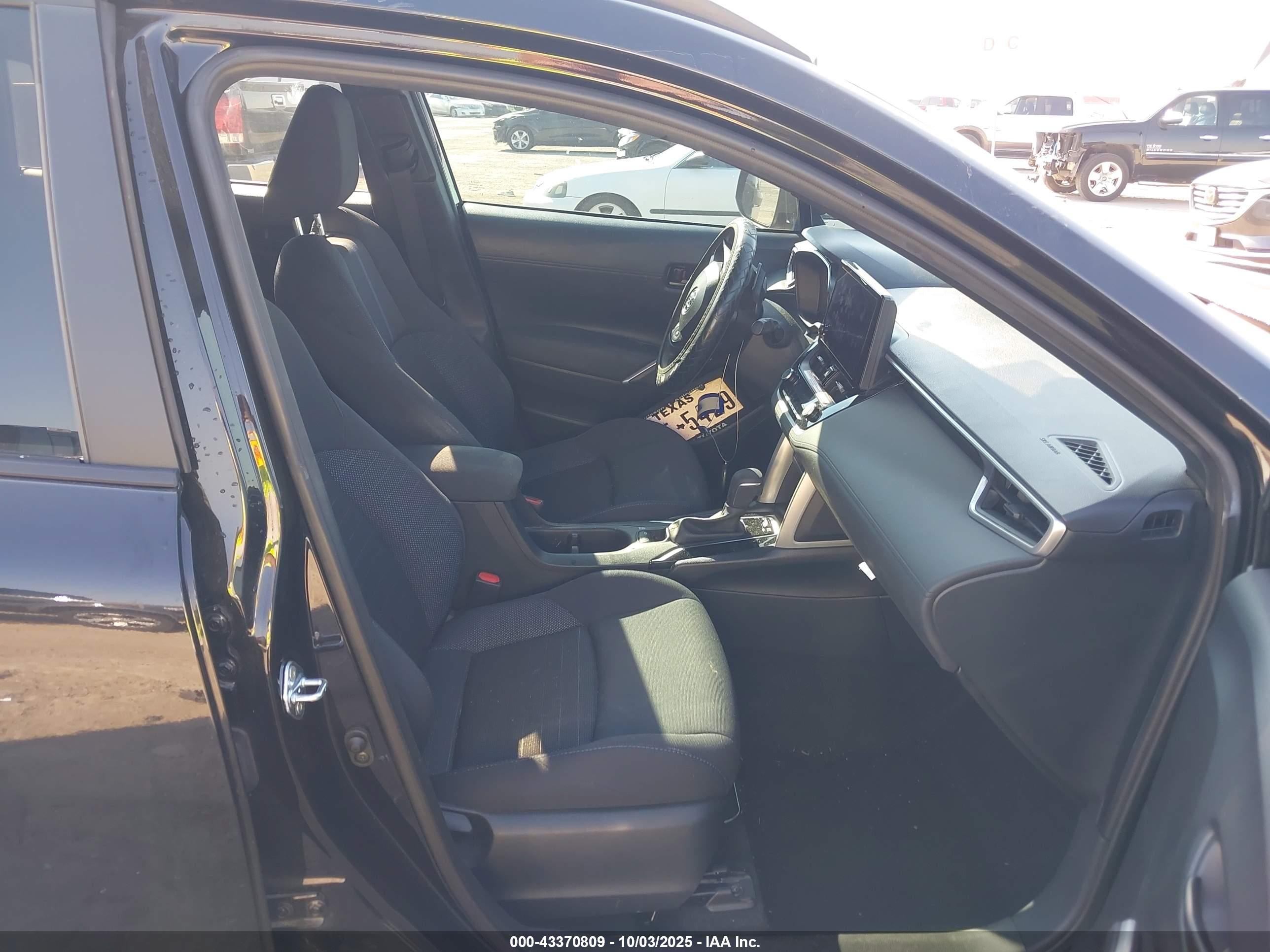 TOYOTA COROLLA image 5