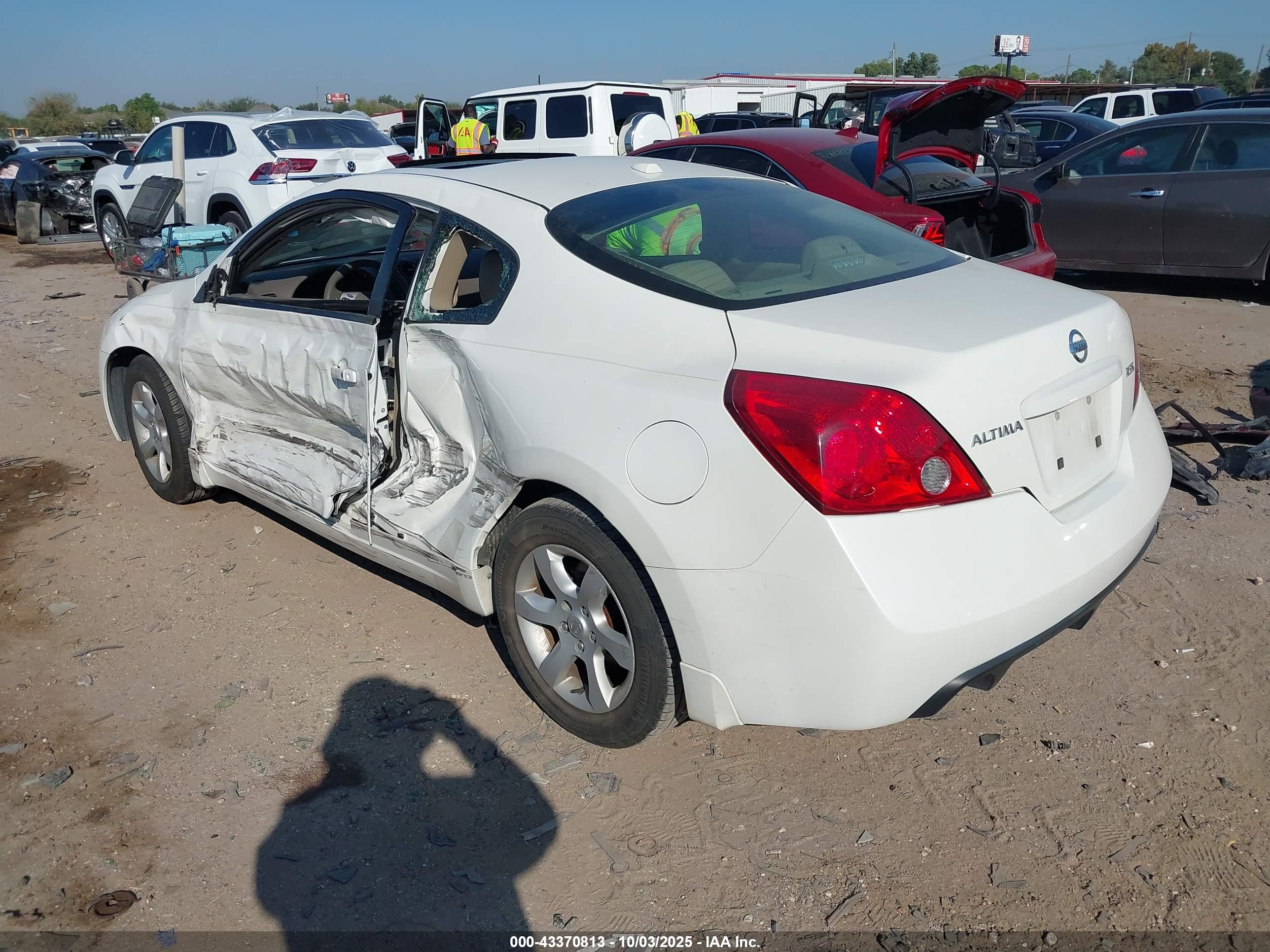 NISSAN ALTIMA image 3