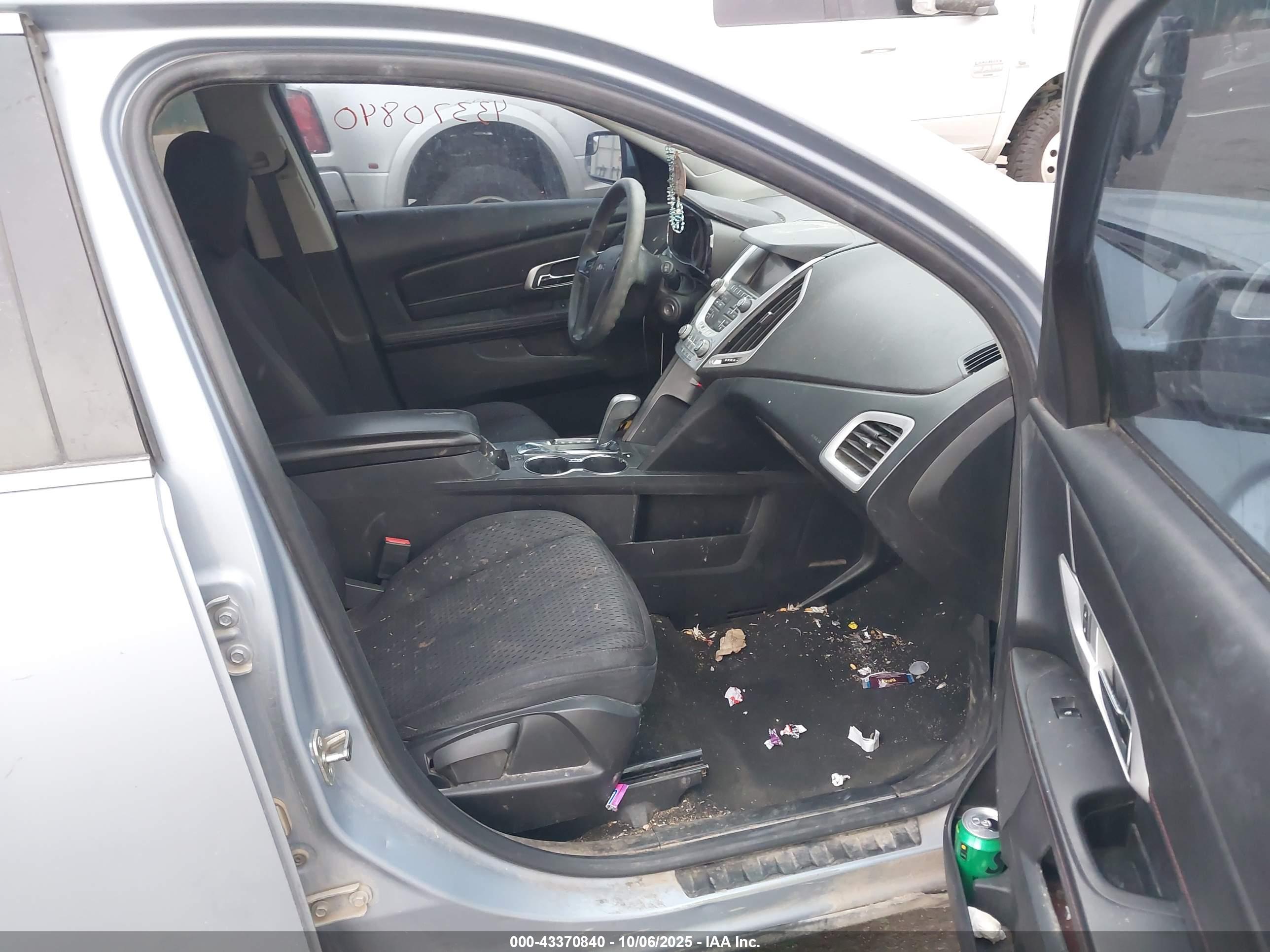 GMC TERRAIN image 5