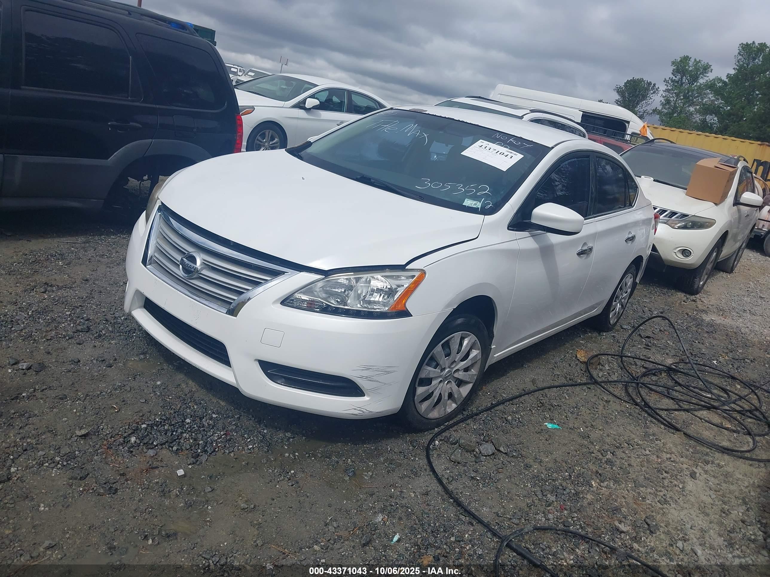 NISSAN SENTRA image 2