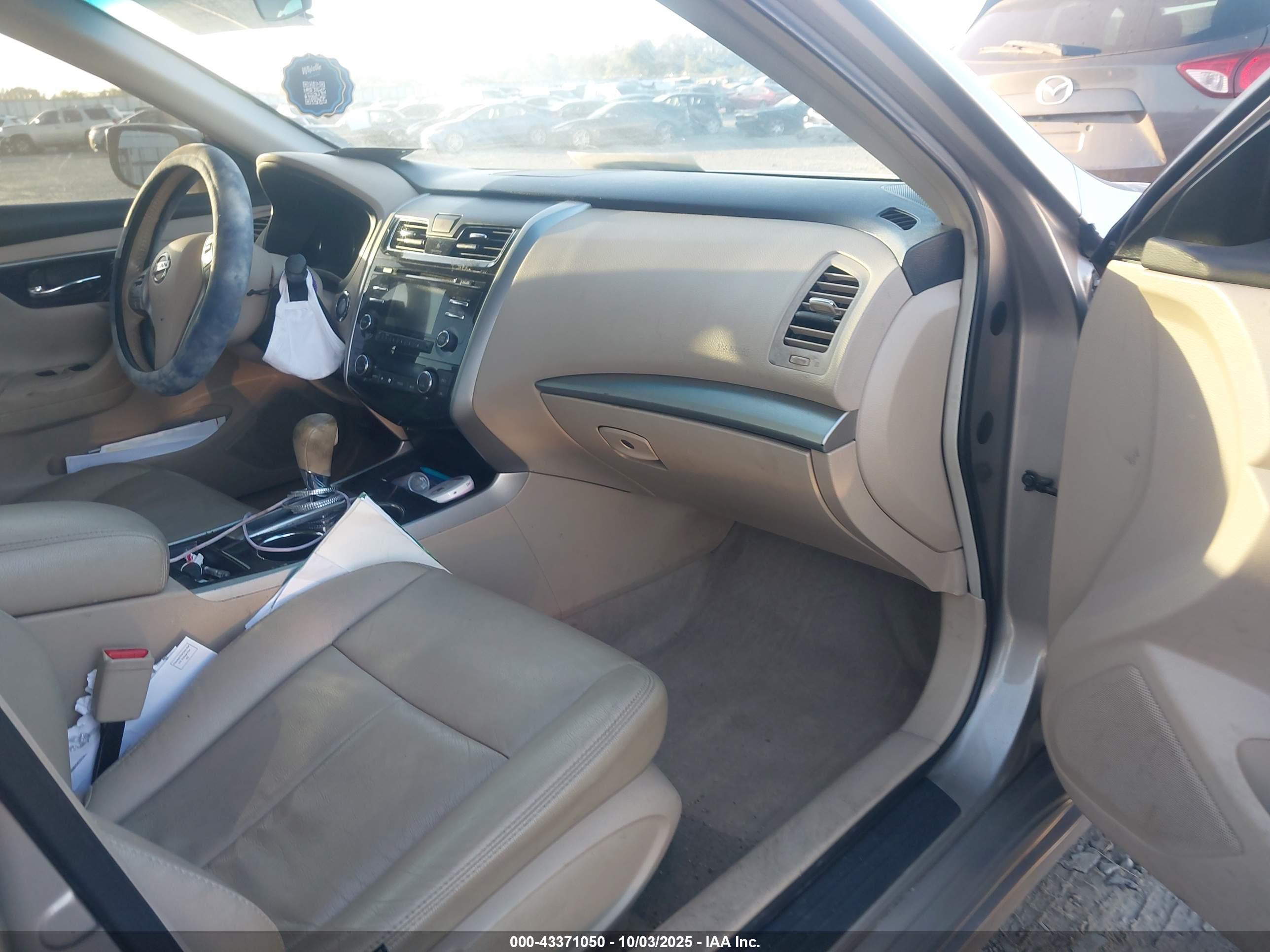 NISSAN ALTIMA image 5