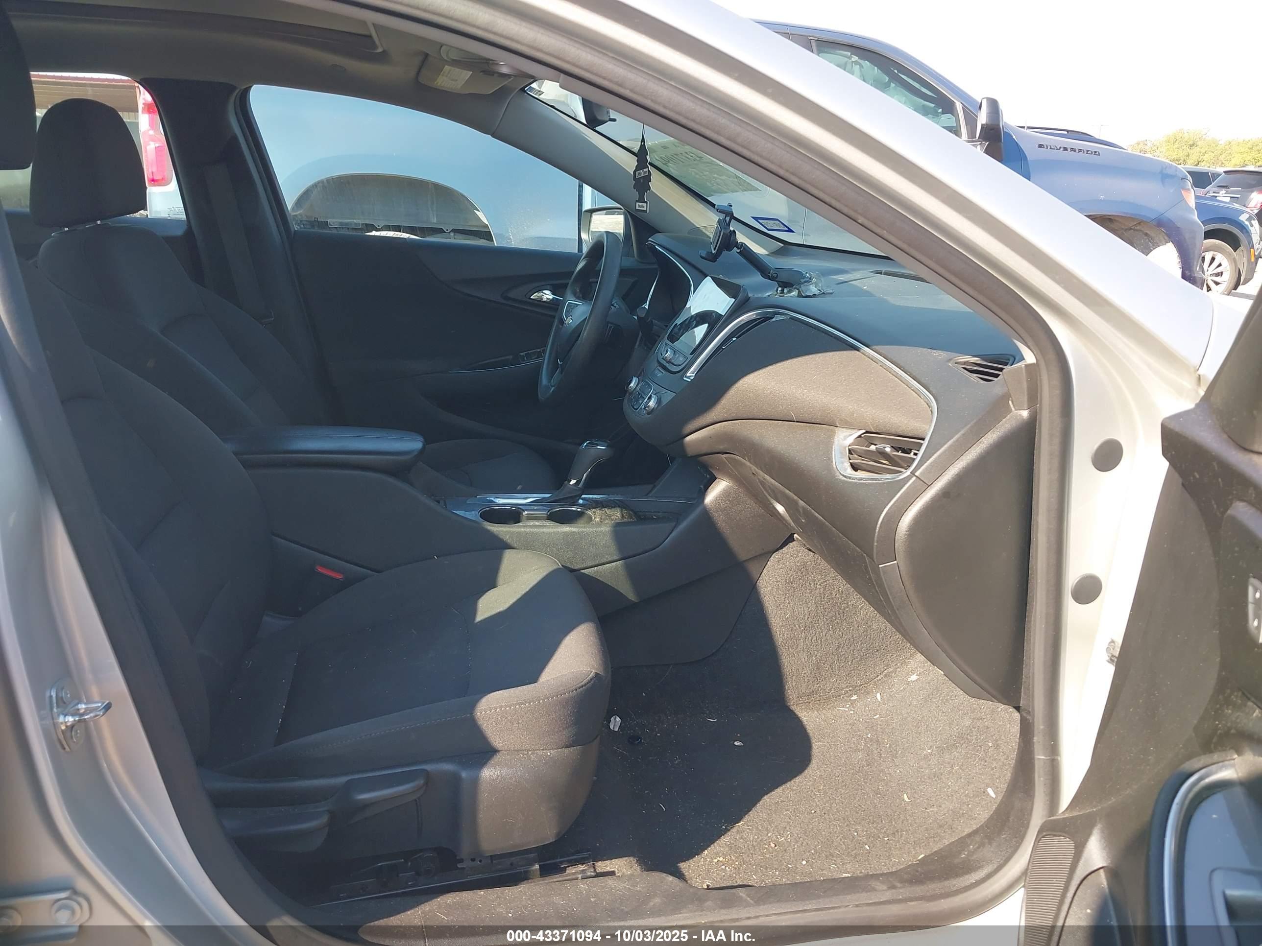 CHEVROLET MALIBU image 5