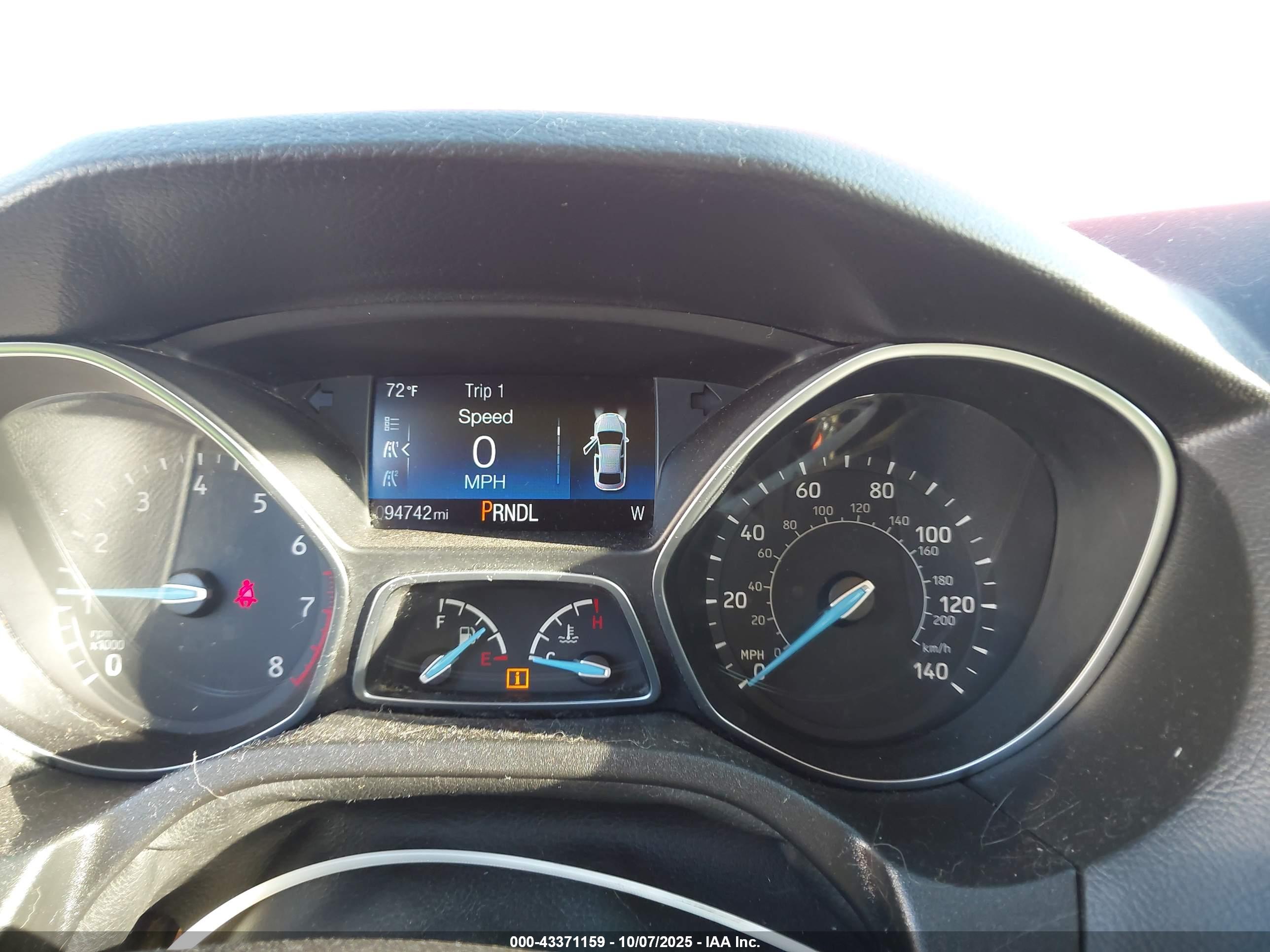 FORD FOCUS image 7