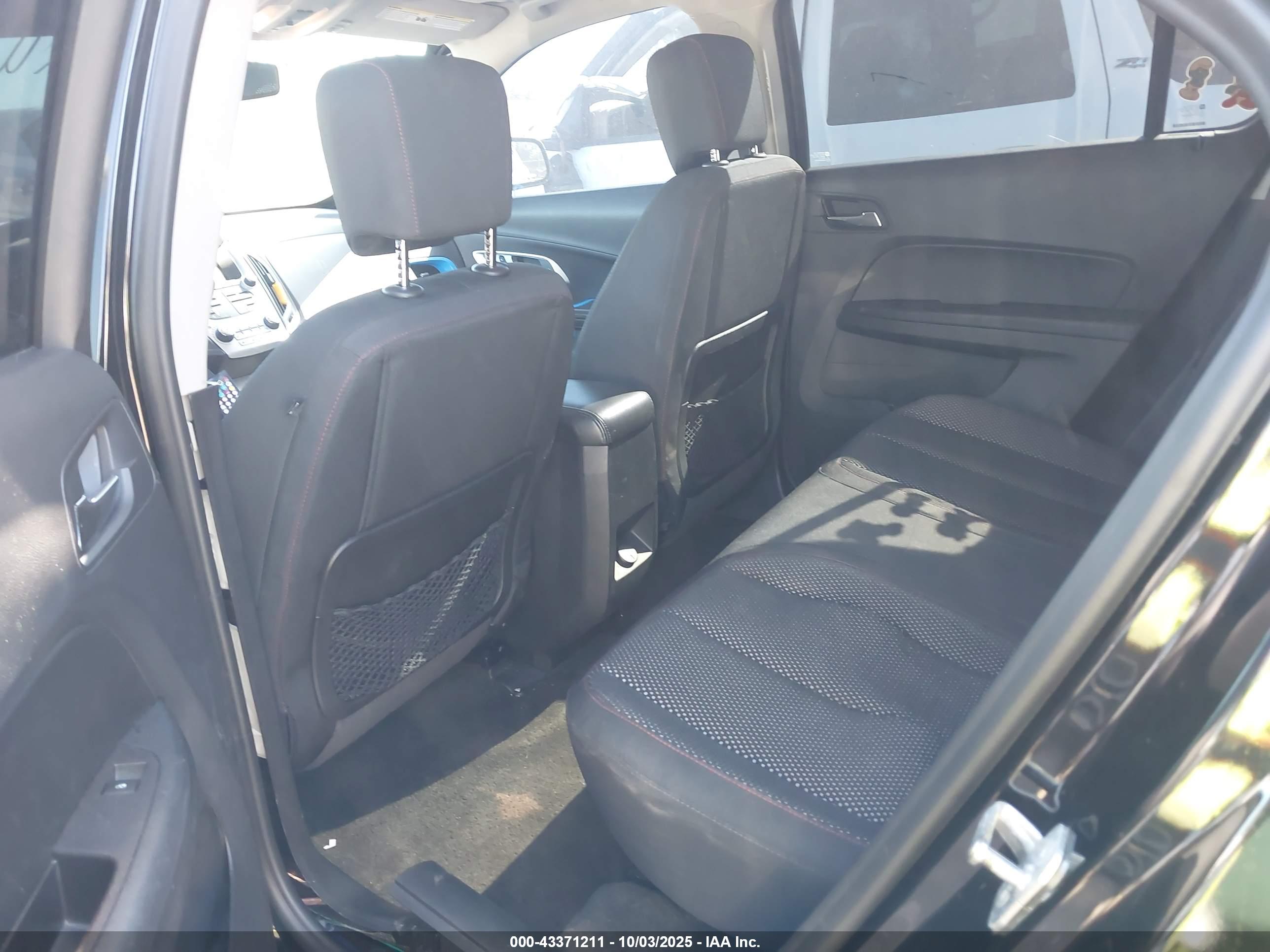 CHEVROLET EQUINOX image 5