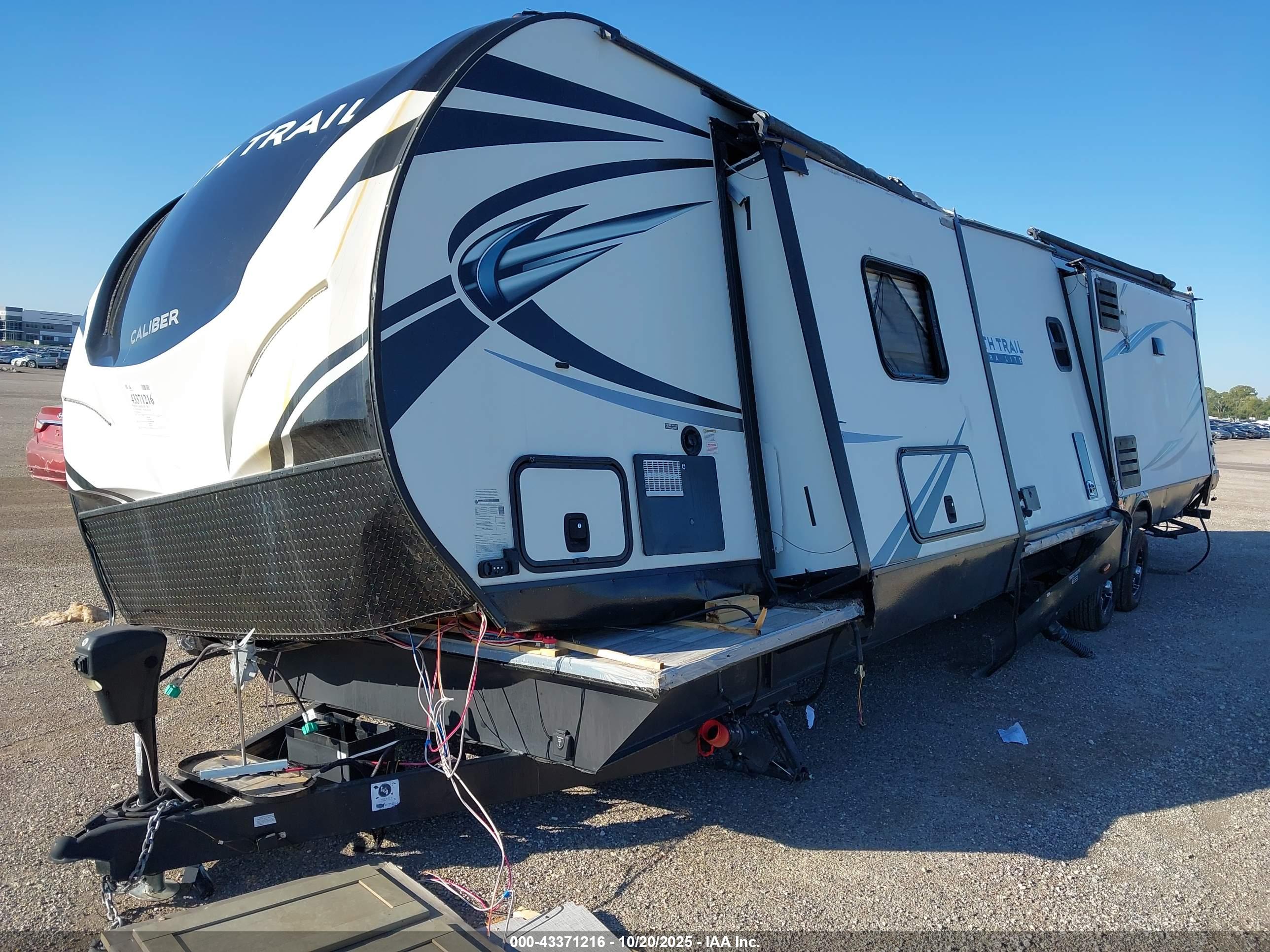 HEARTLAND RV image 8
