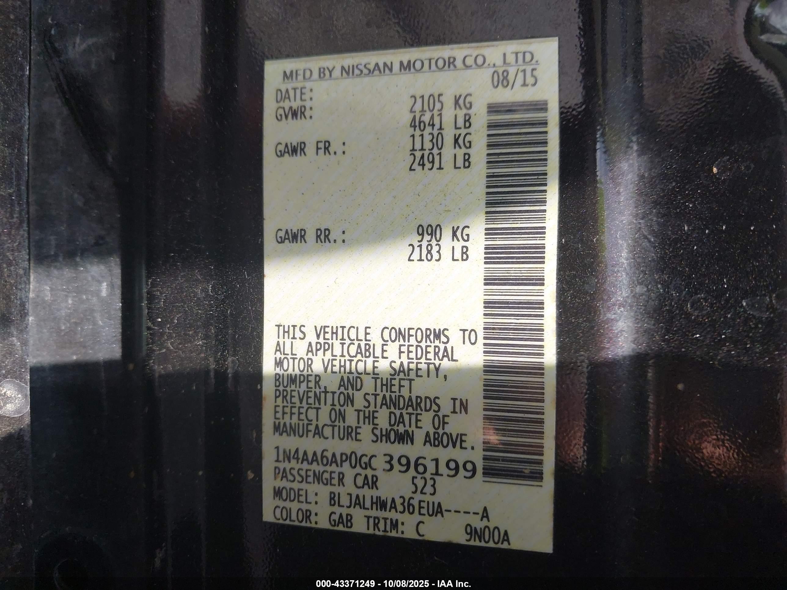 NISSAN MAXIMA image 9
