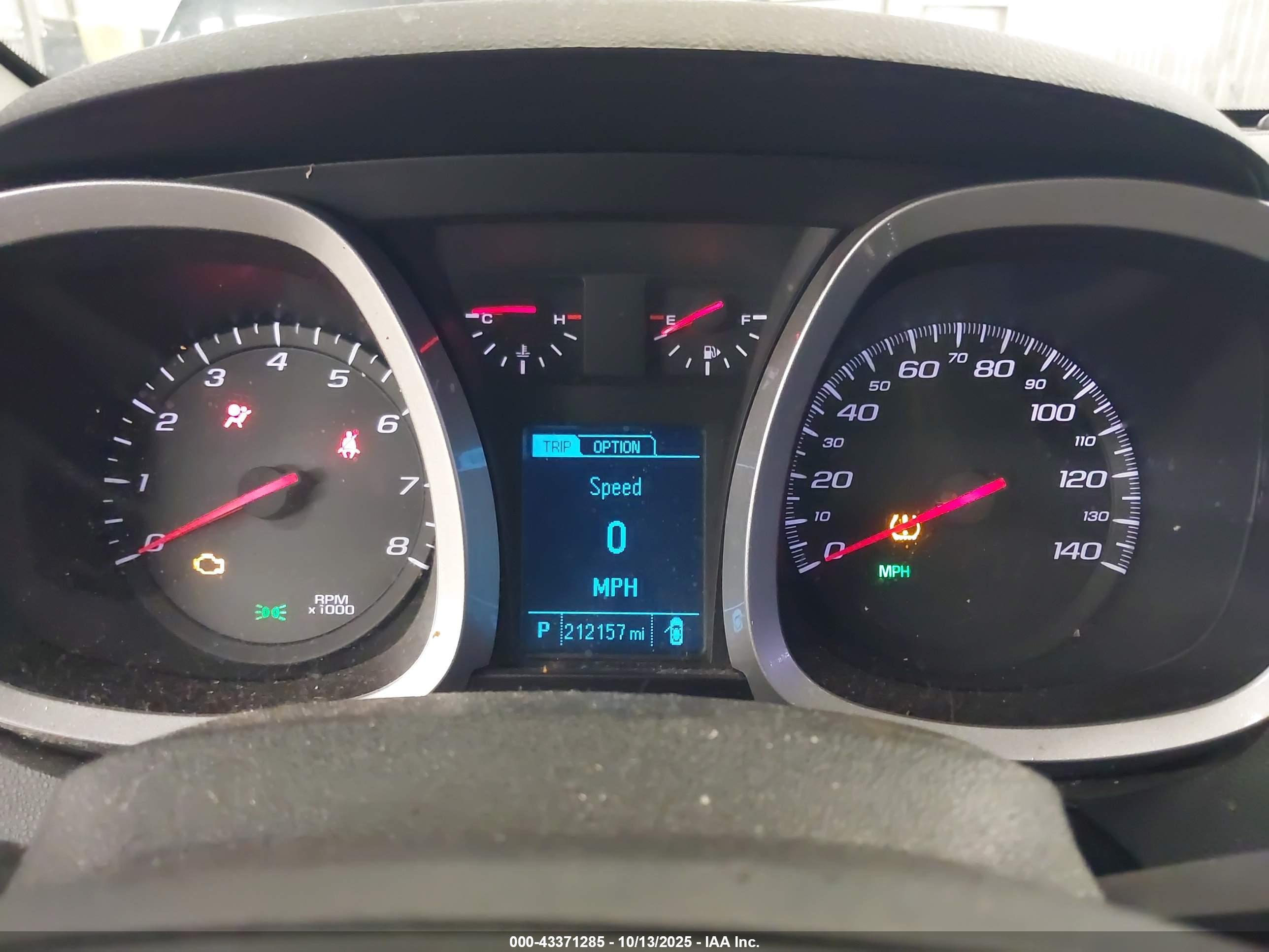 CHEVROLET EQUINOX image 7