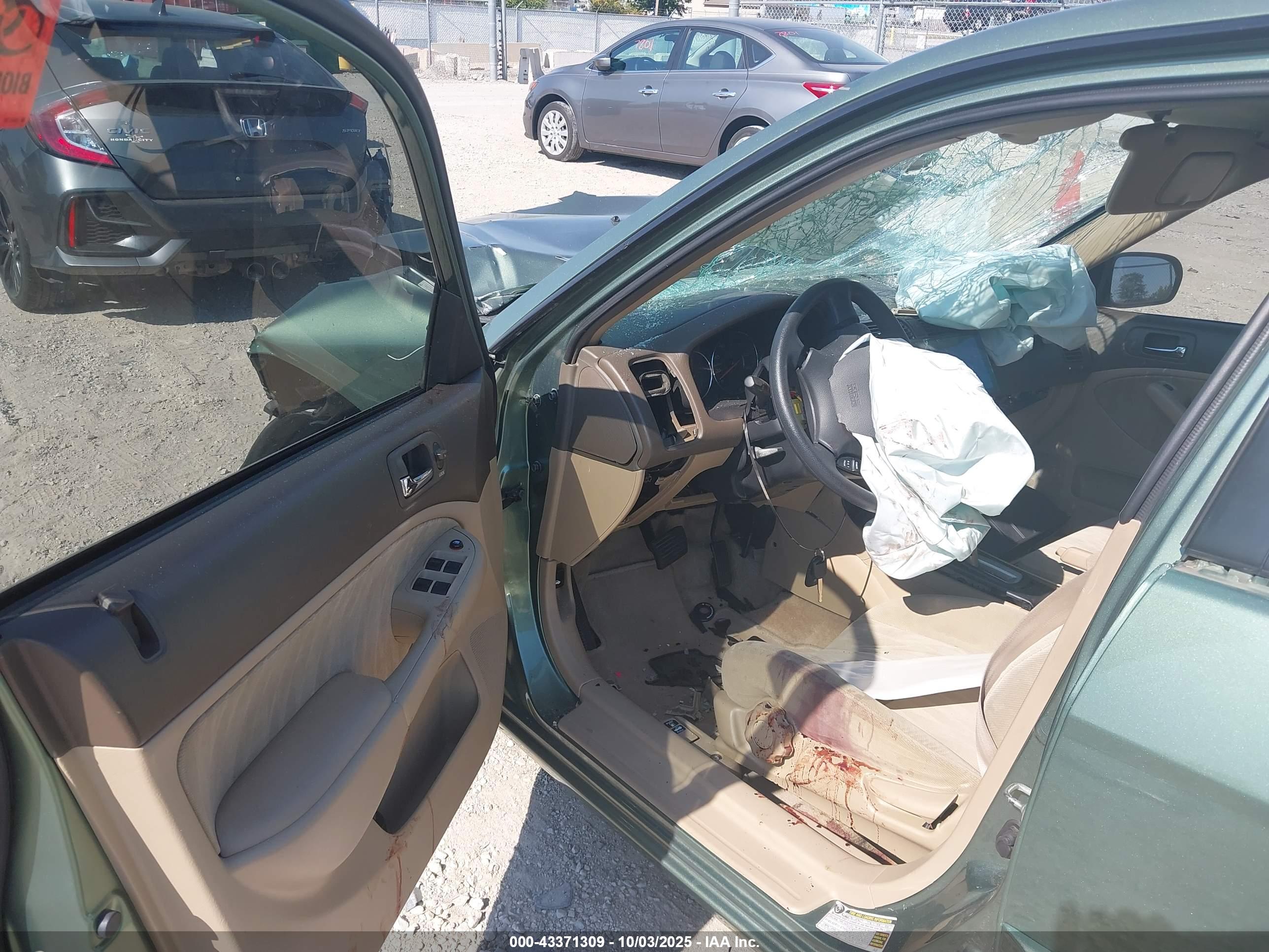 HONDA CIVIC image 5