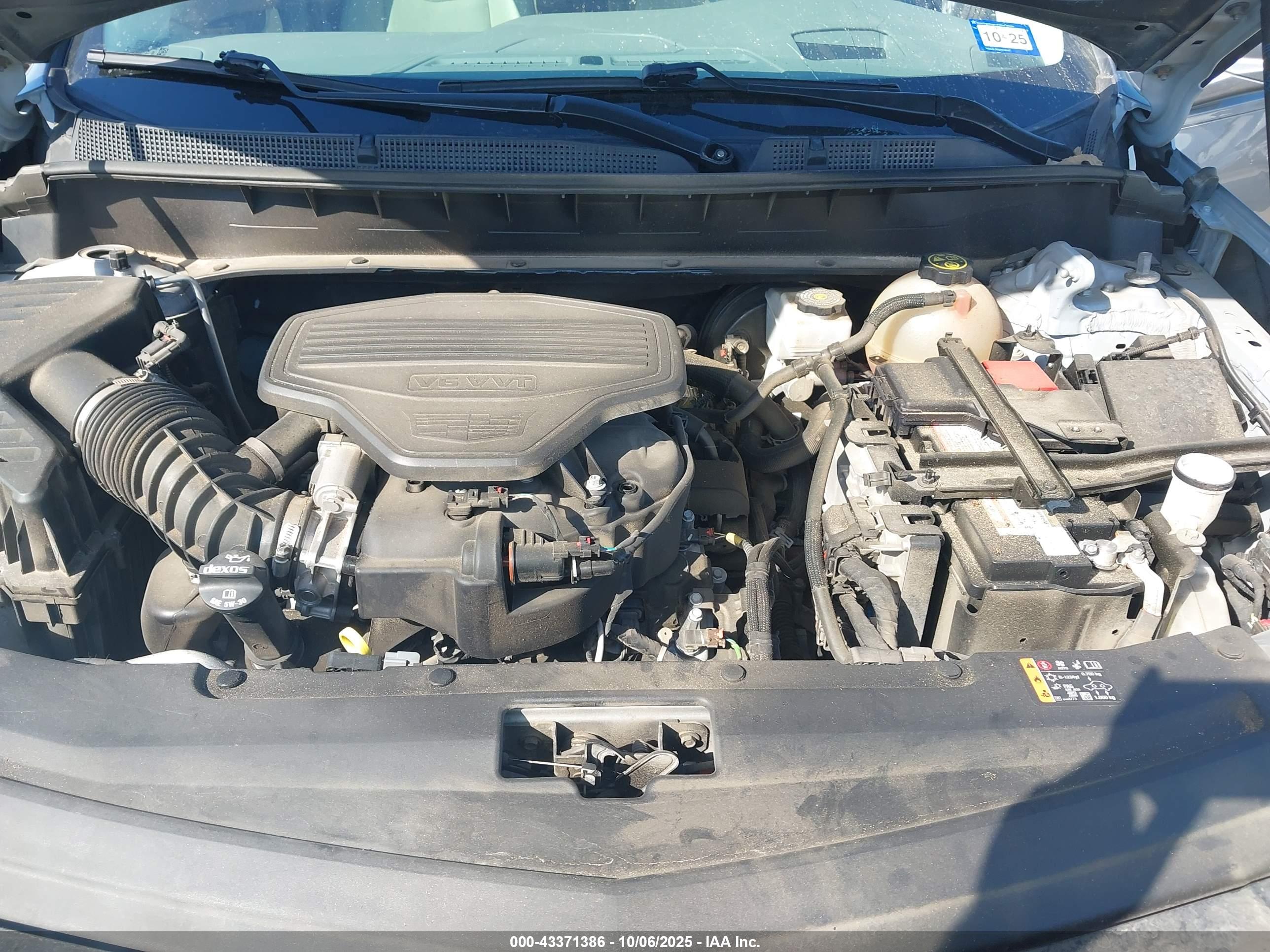 CADILLAC XT6 image 10
