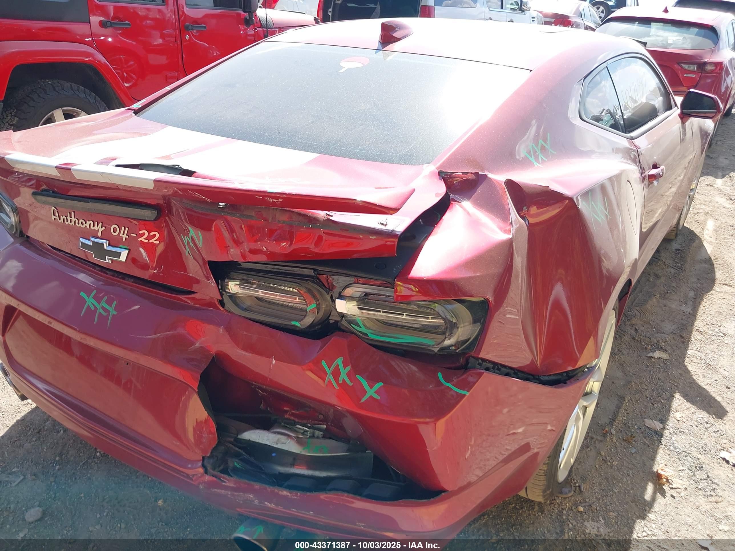 CHEVROLET CAMARO image 6