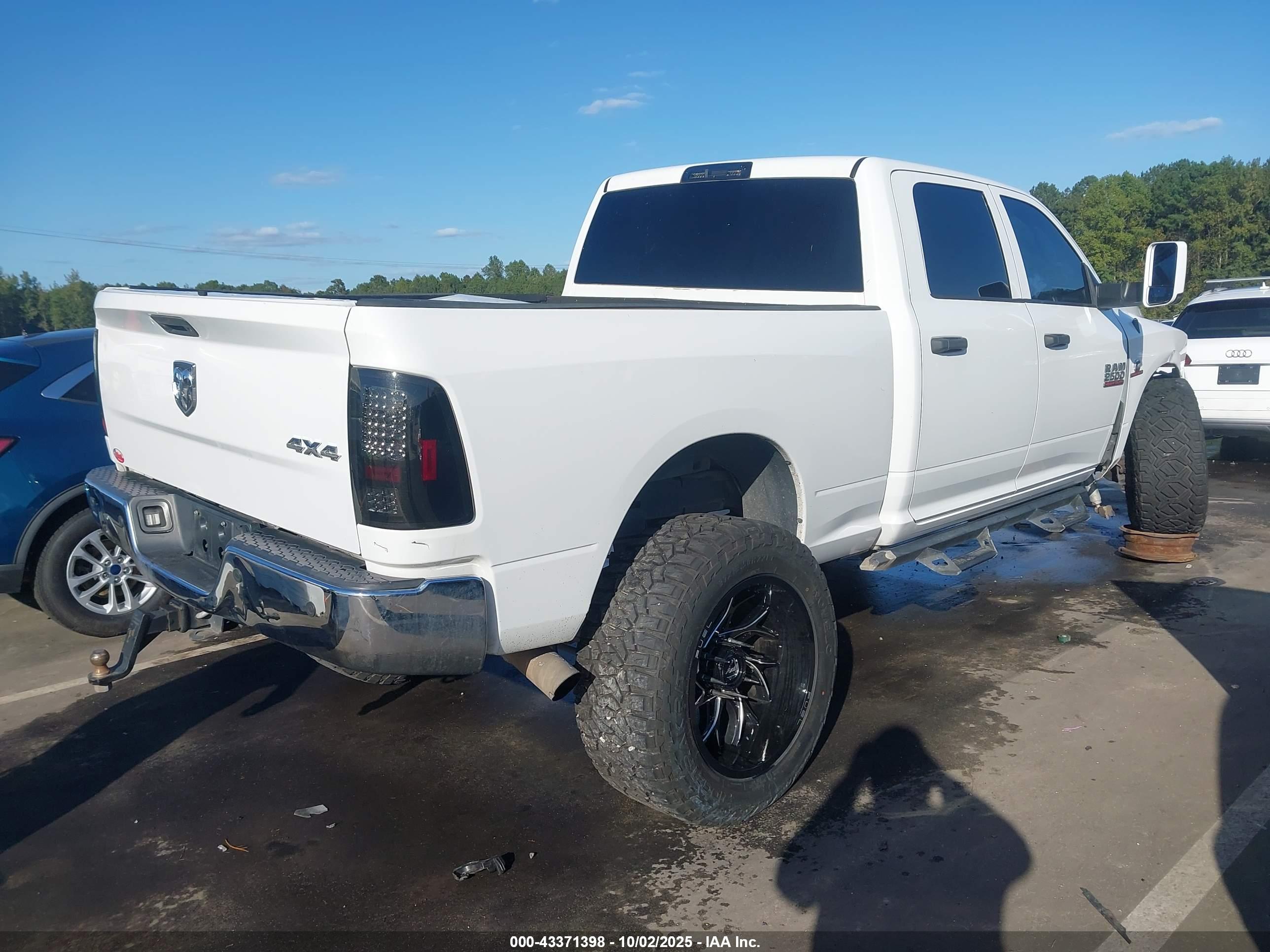 RAM 2500 image 4