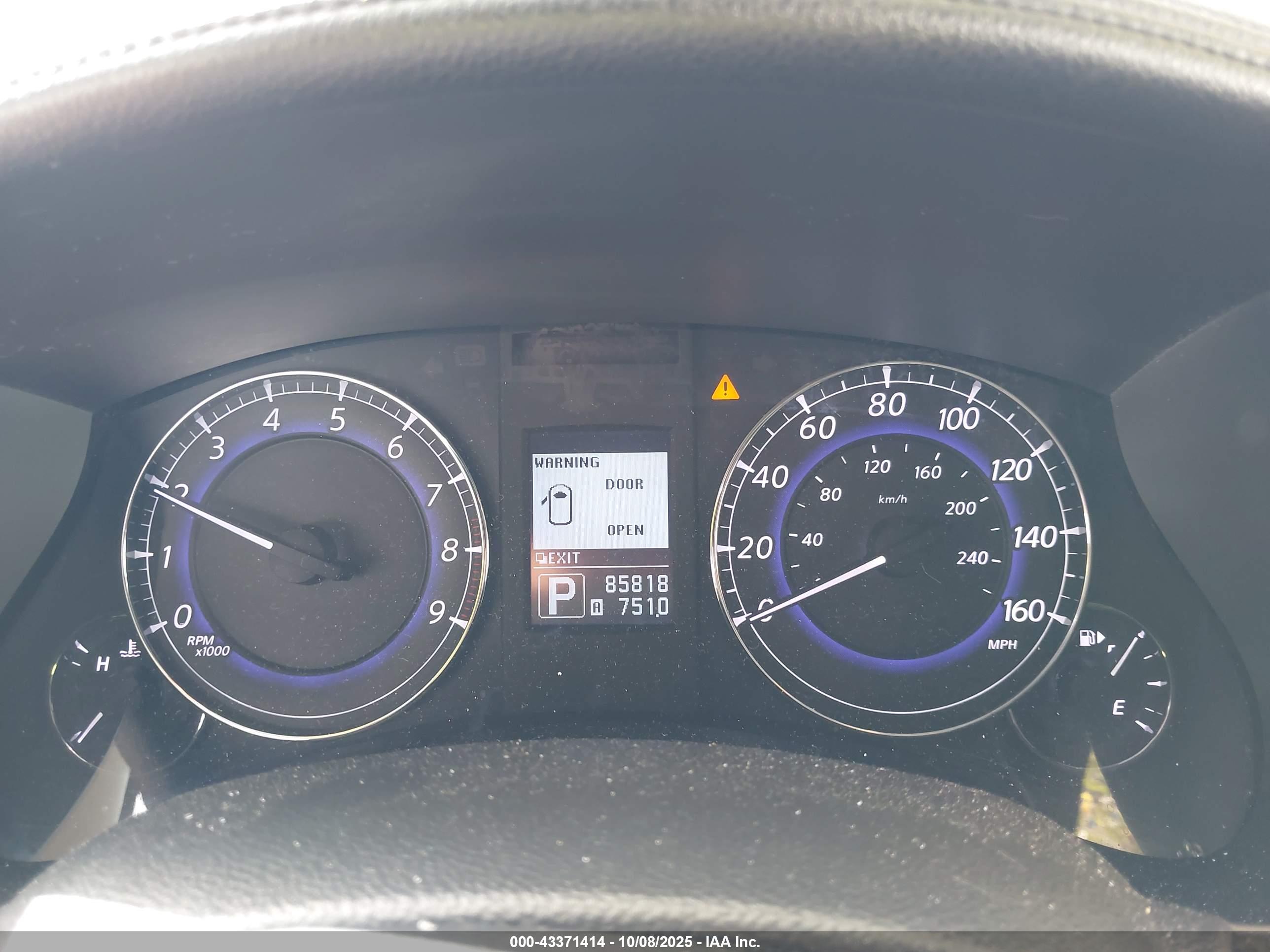 INFINITI EX35 image 7