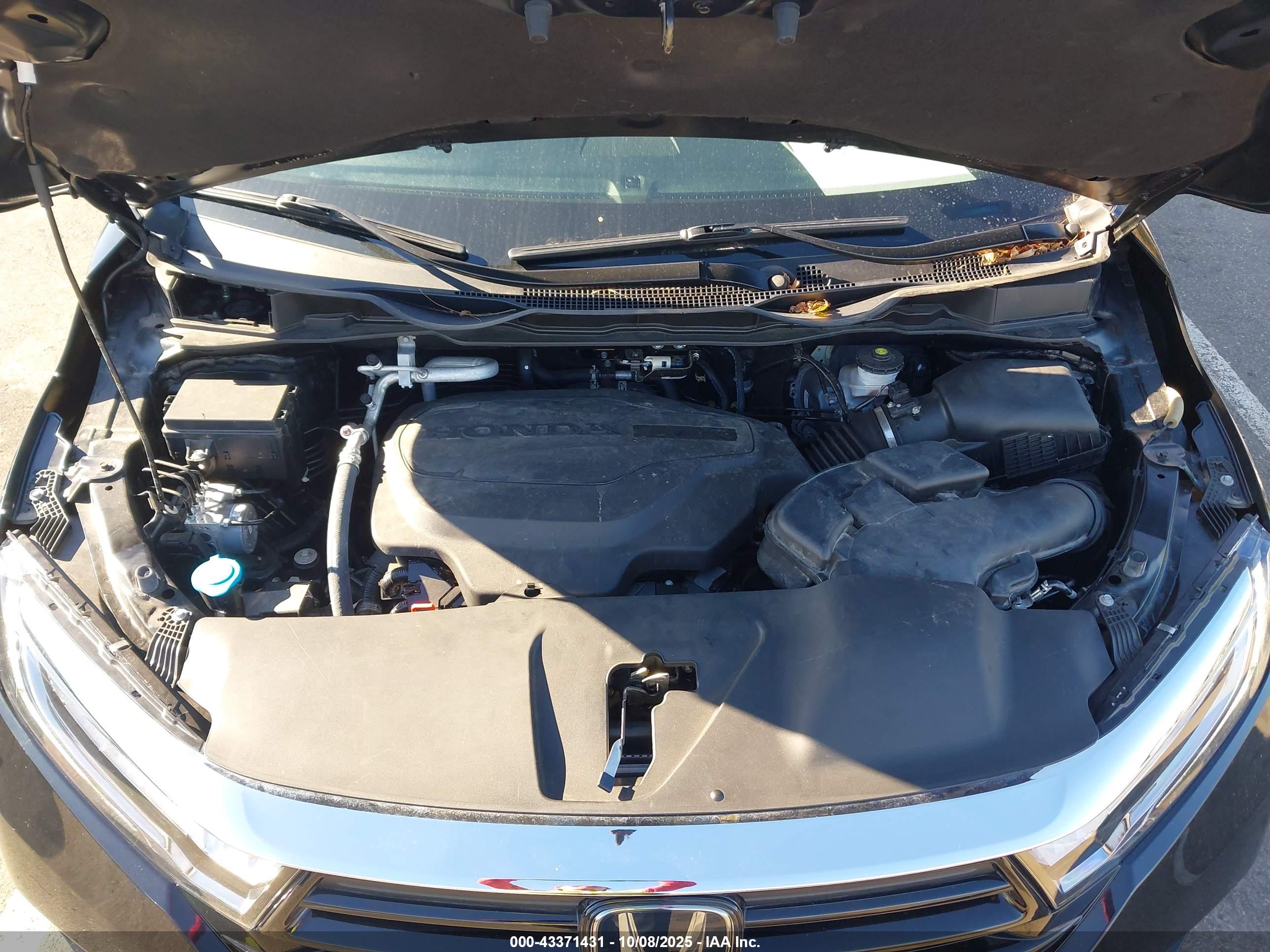 HONDA ODYSSEY image 10