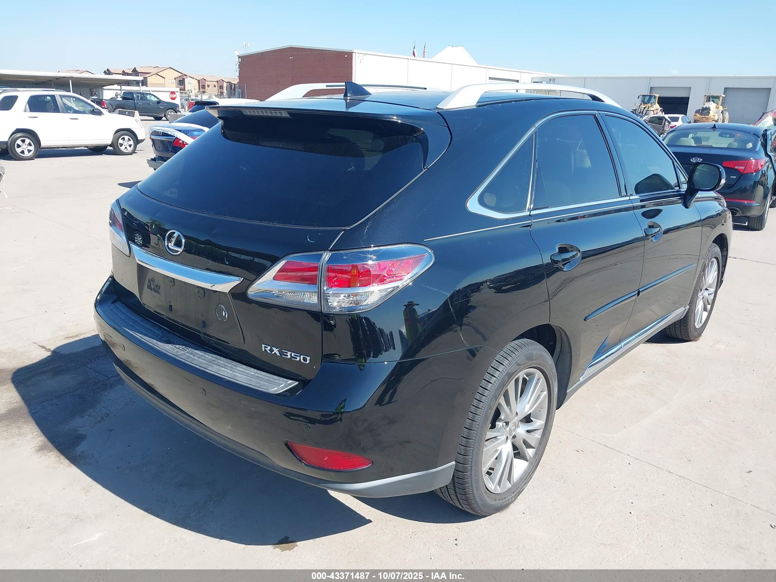 LEXUS RX image 4