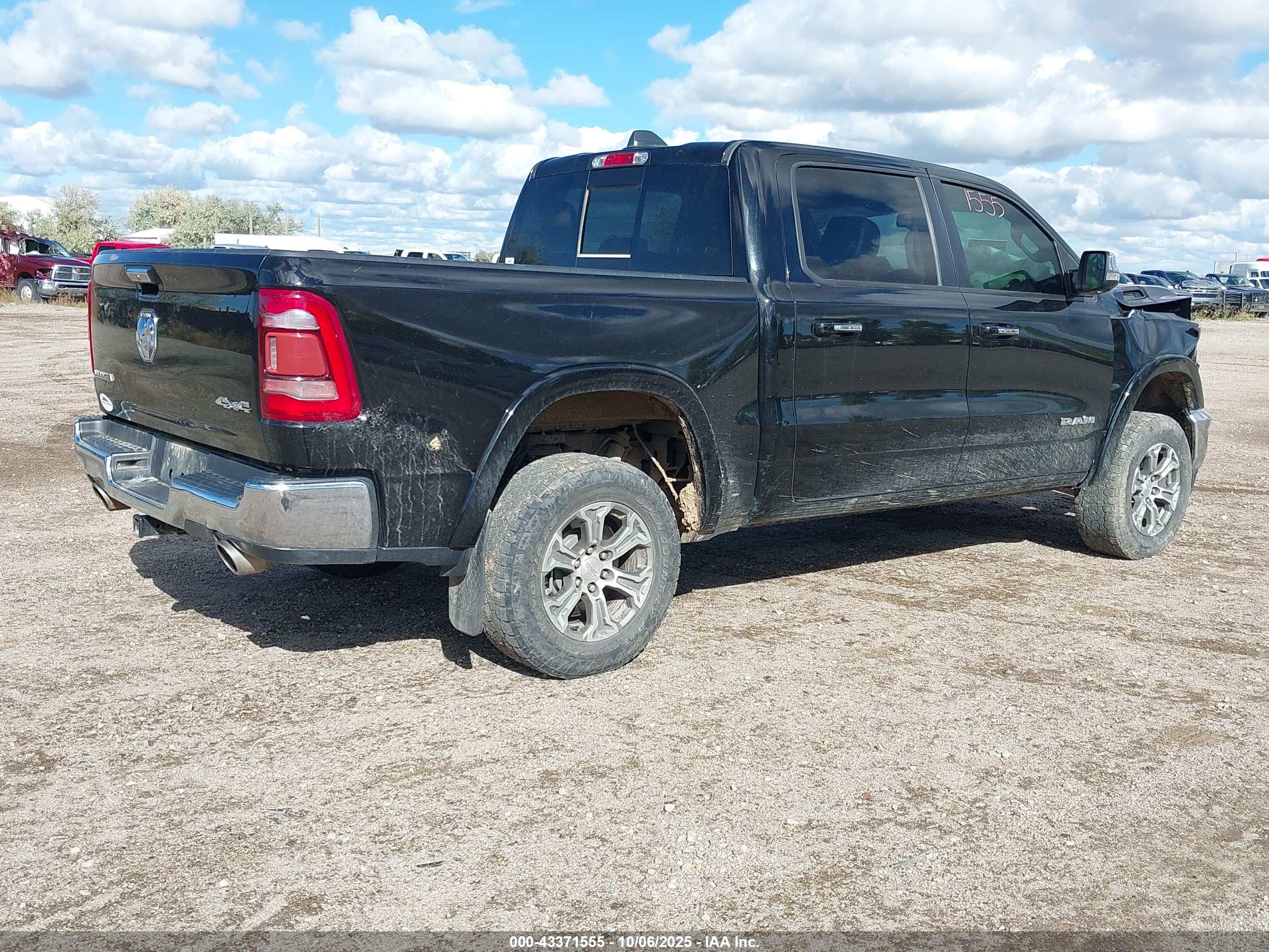 RAM 1500 image 4