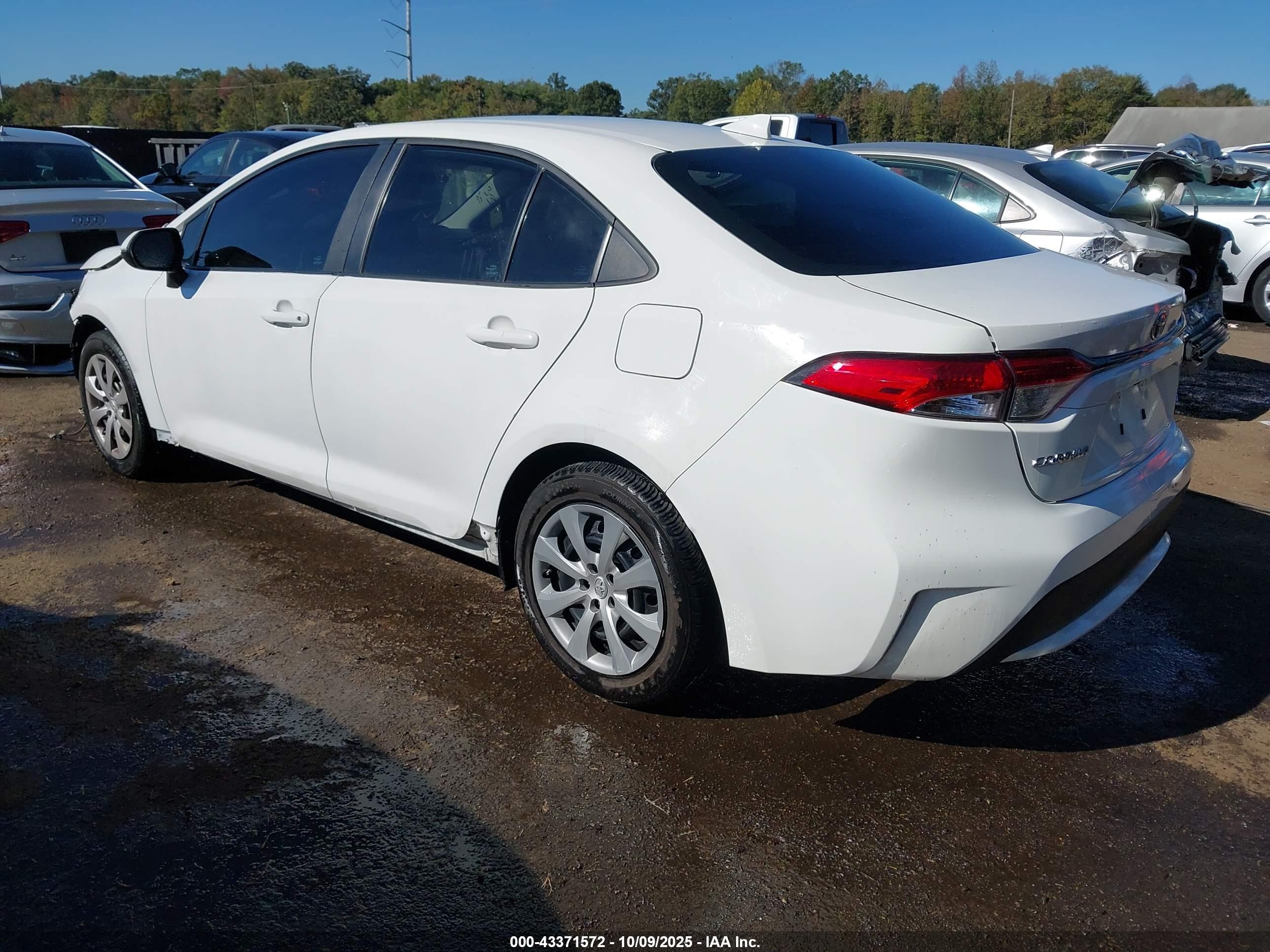 TOYOTA COROLLA image 3