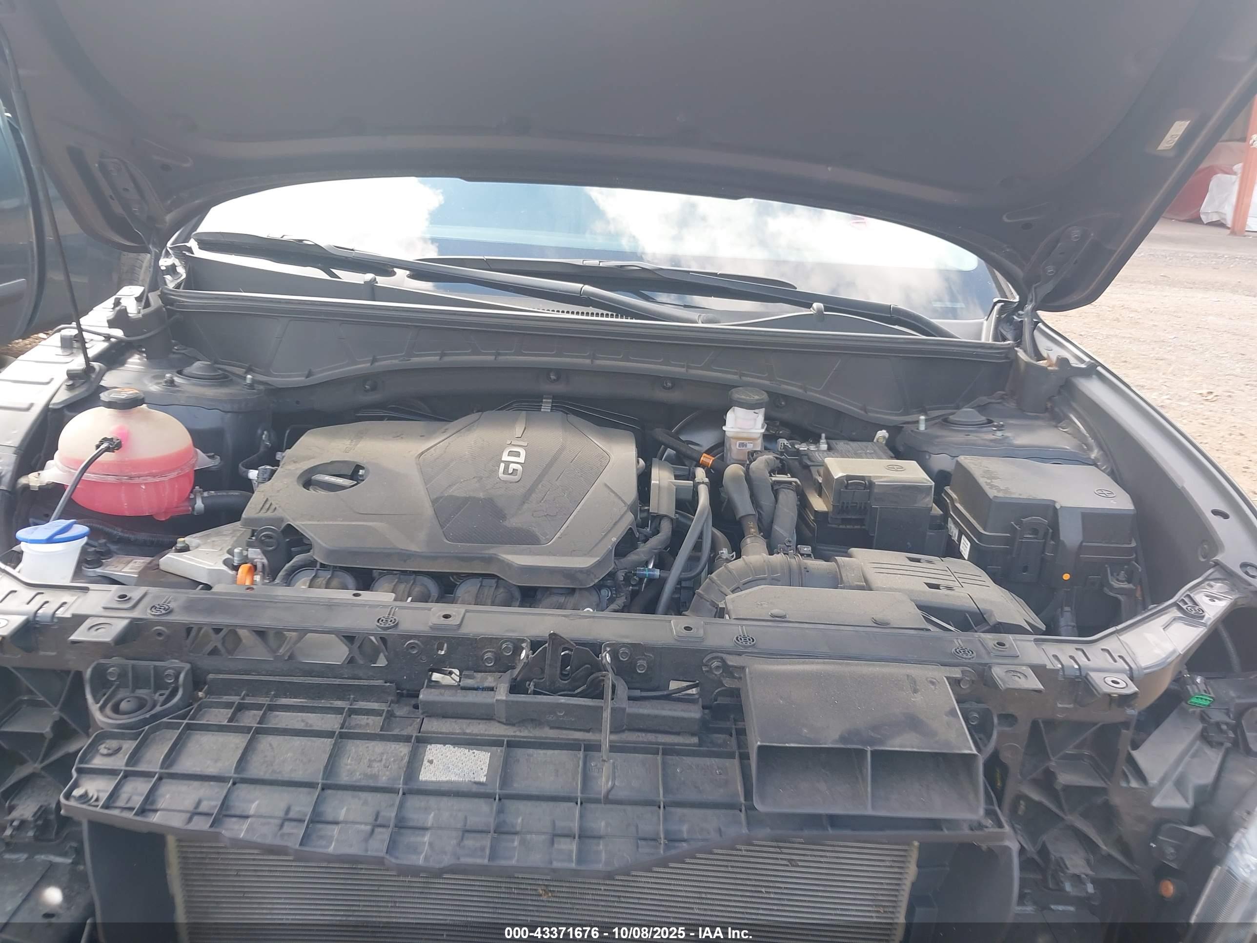 HYUNDAI TUCSON image 10
