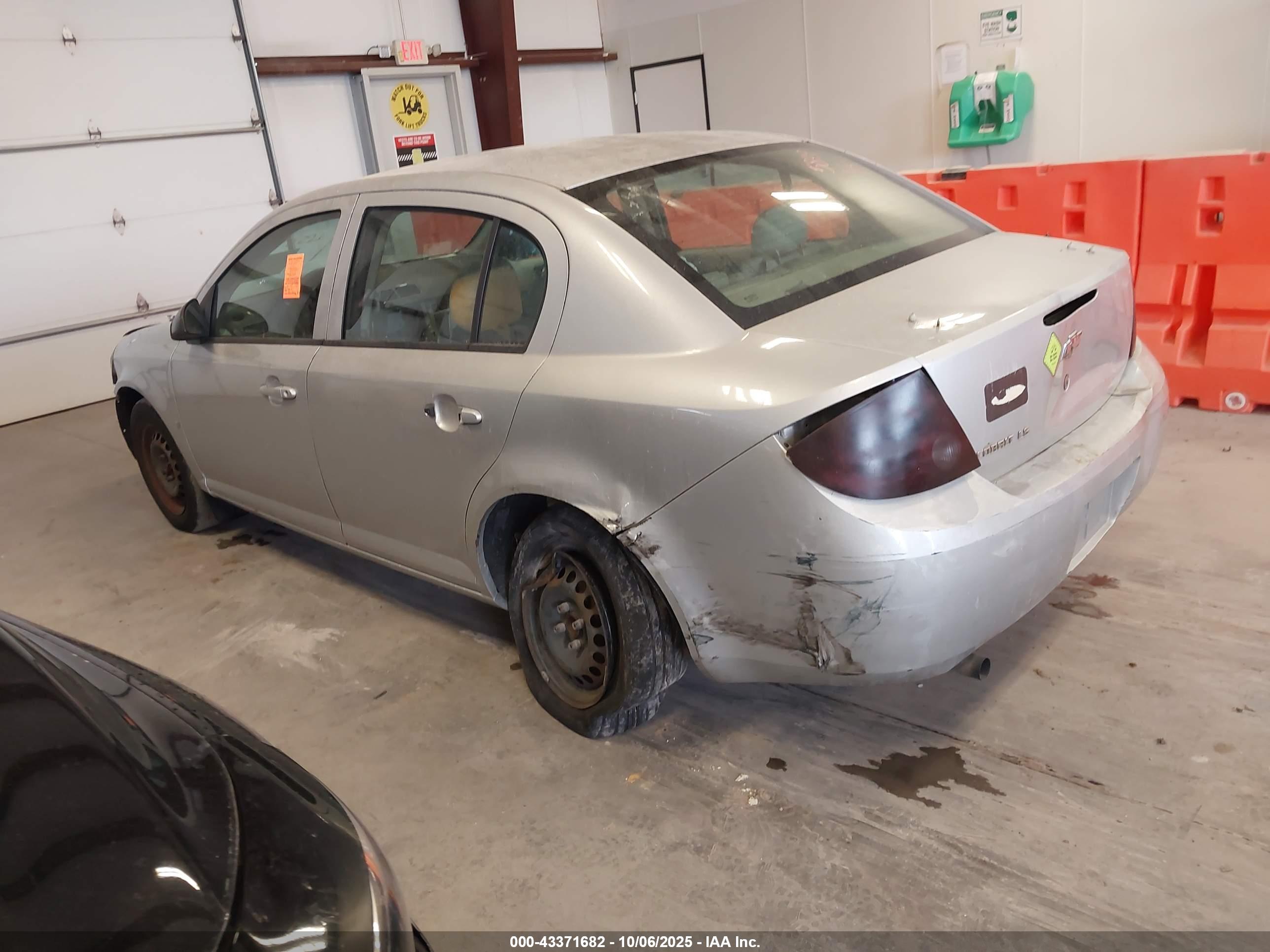 CHEVROLET COBALT image 3