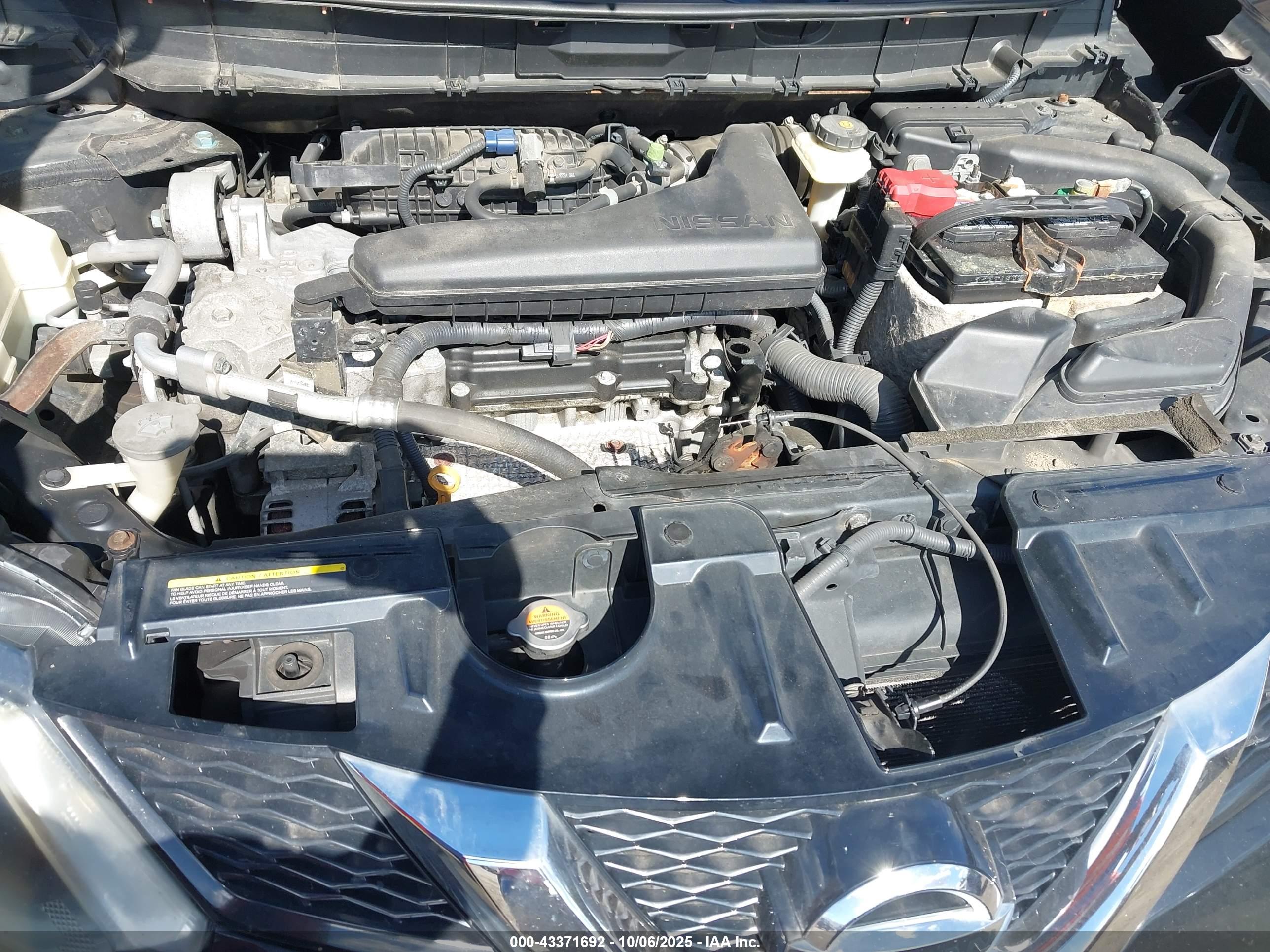 NISSAN ROGUE image 10
