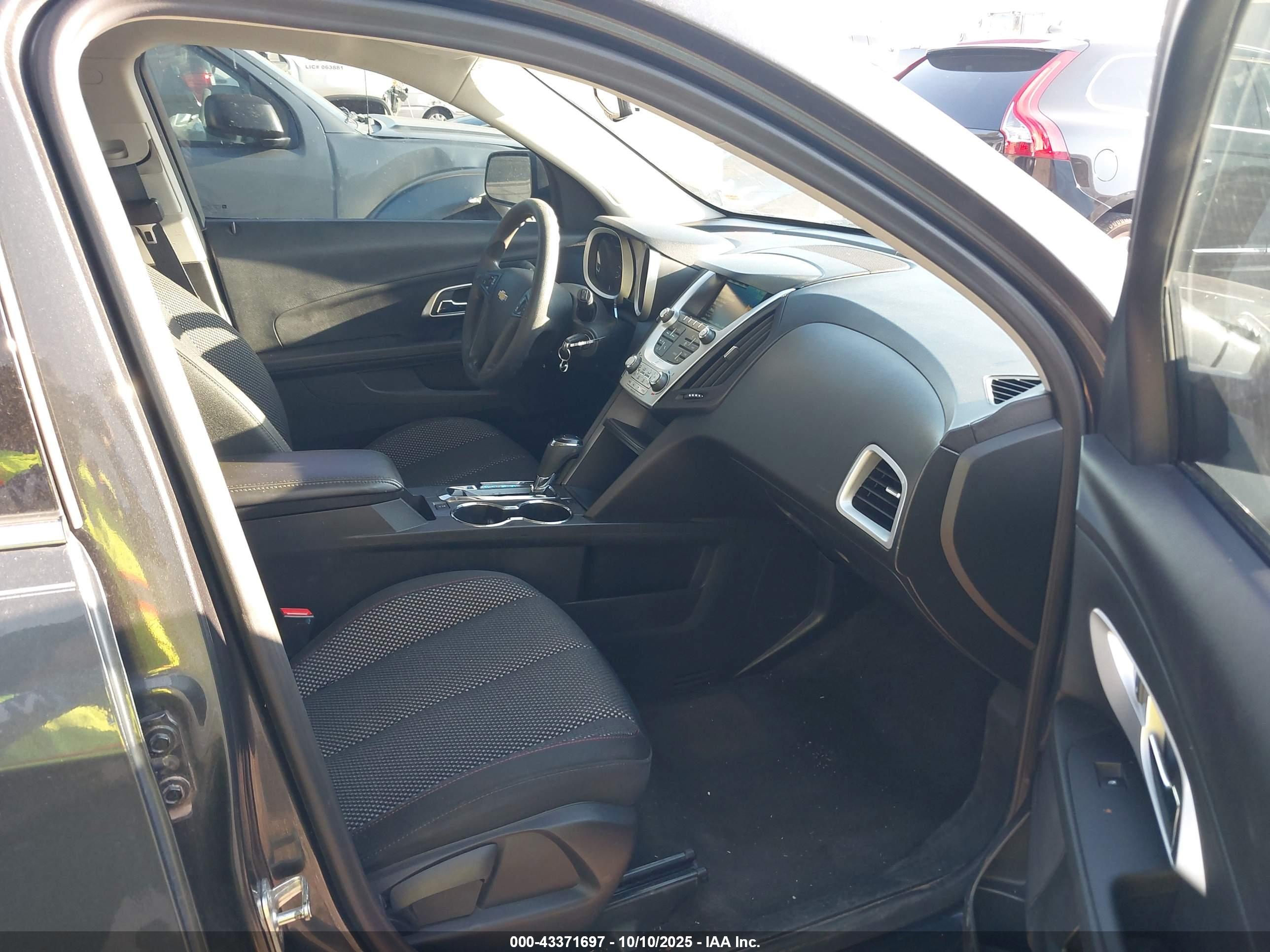 CHEVROLET EQUINOX image 5