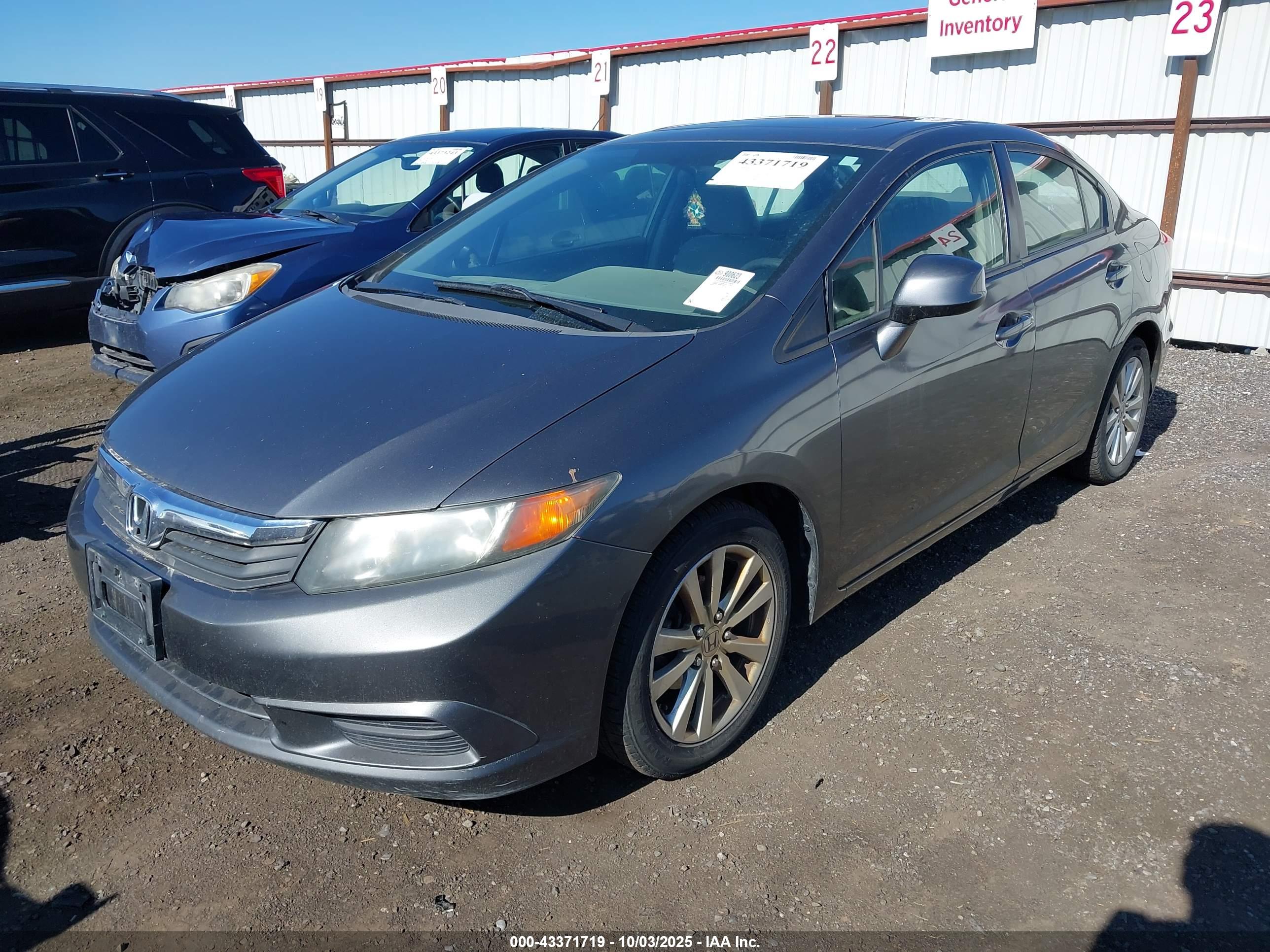 HONDA CIVIC image 2