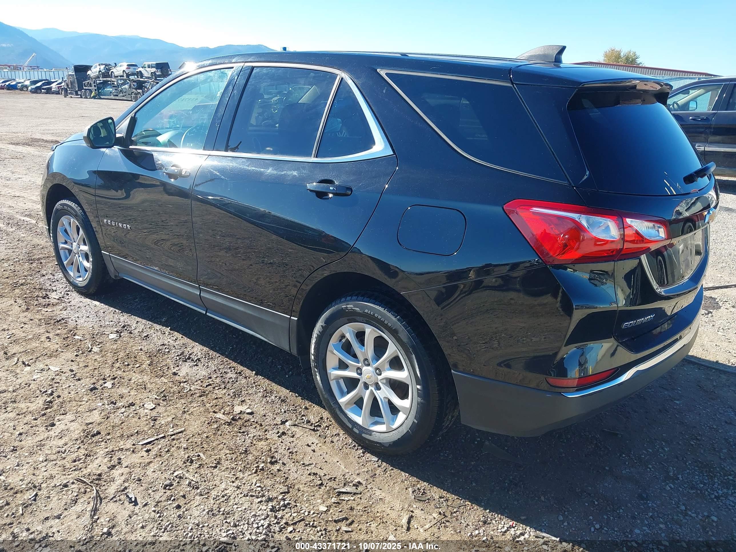 CHEVROLET EQUINOX image 3