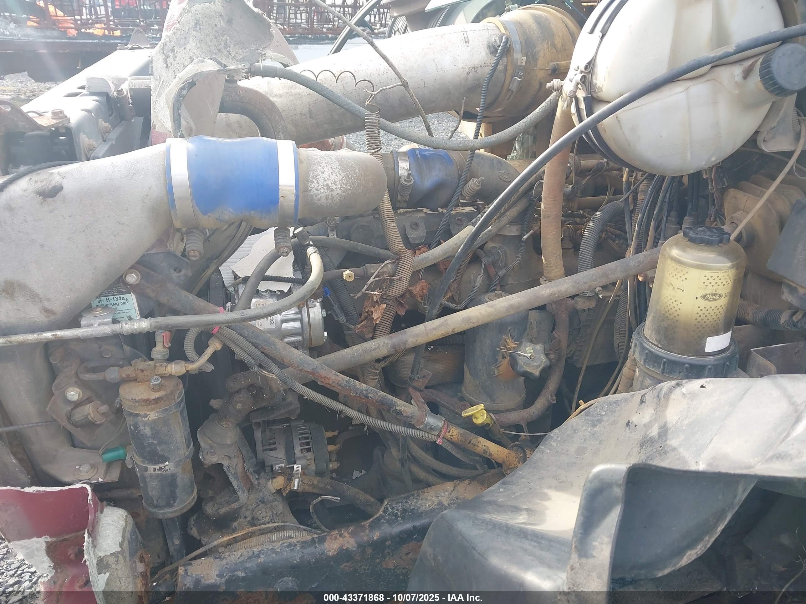 MACK 700 image 10