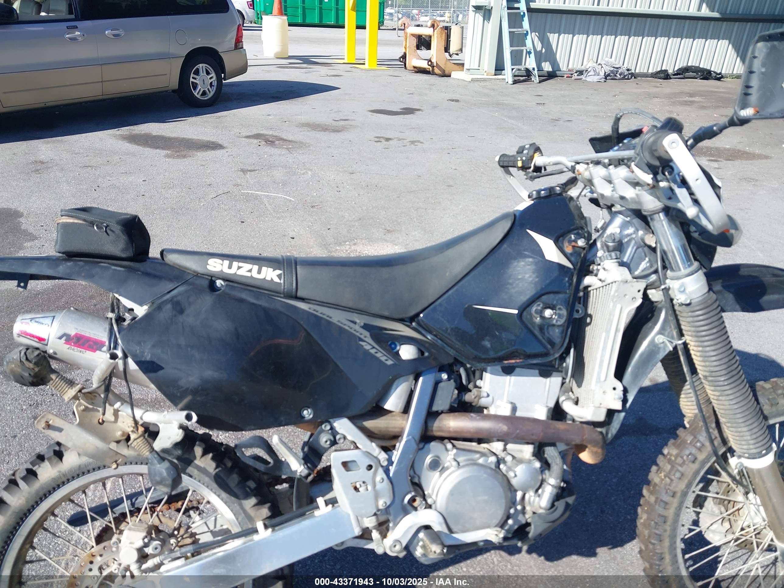 SUZUKI DR-Z400 image 5