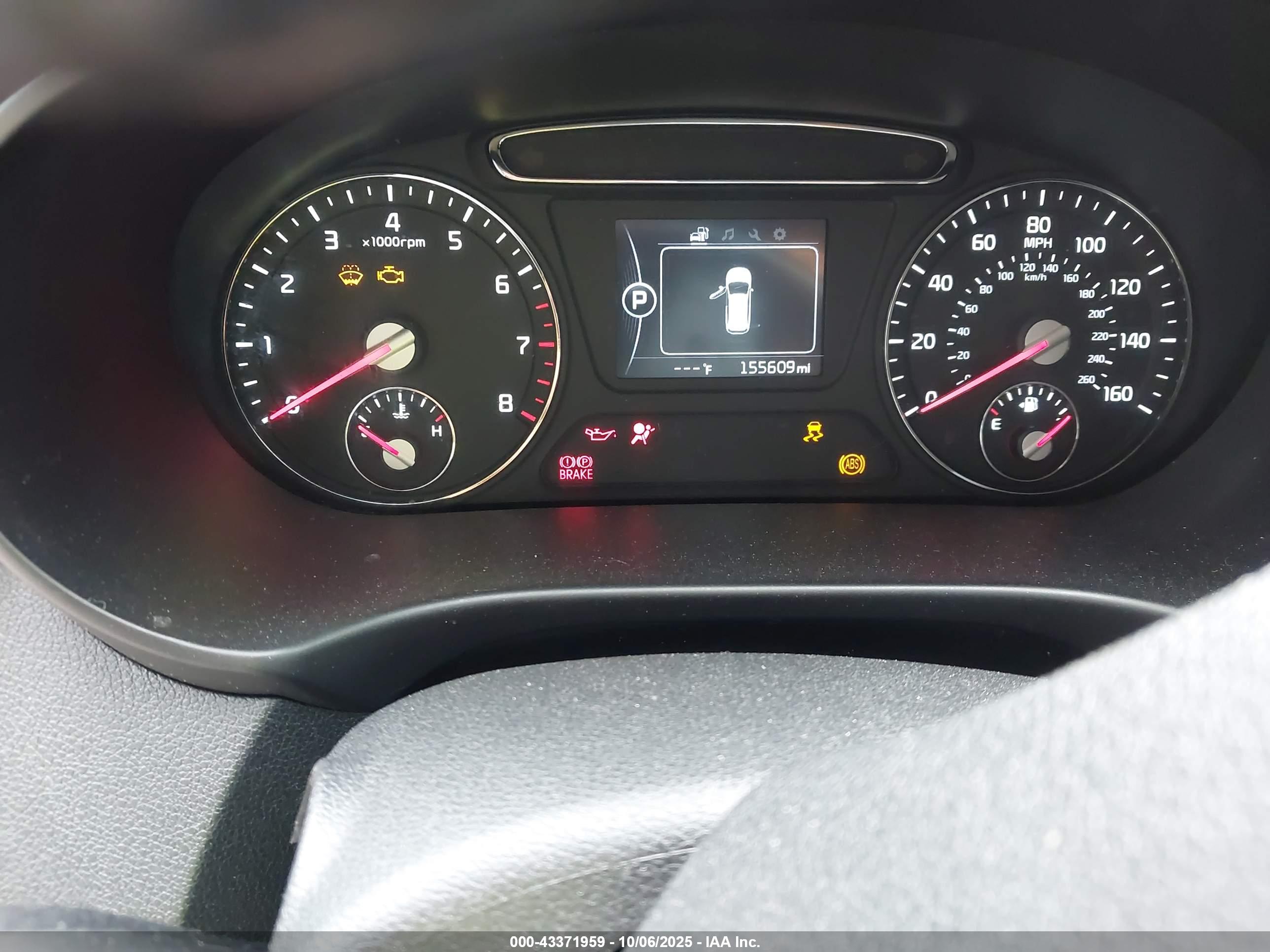 KIA SORENTO image 7