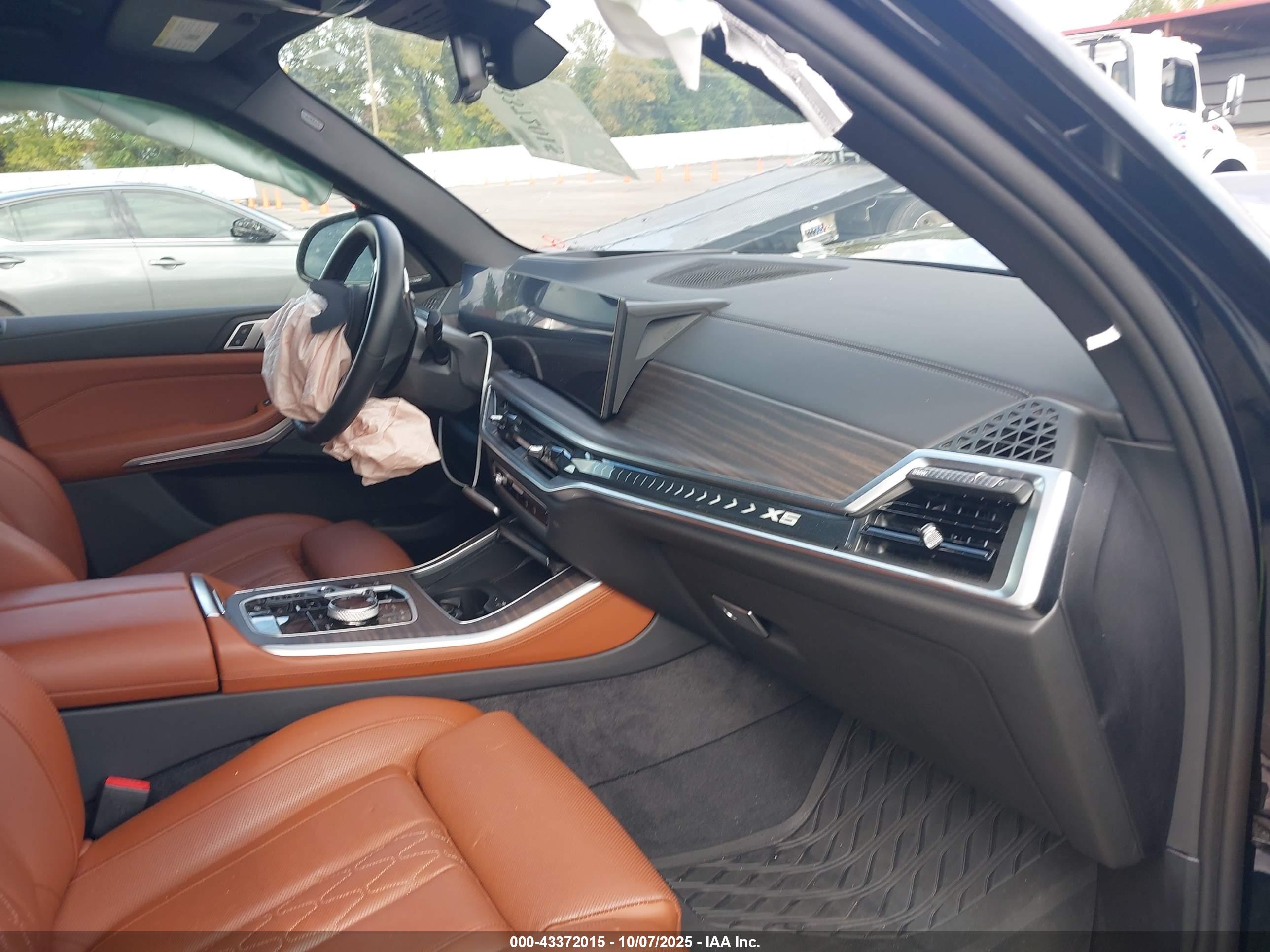 BMW X5 image 5