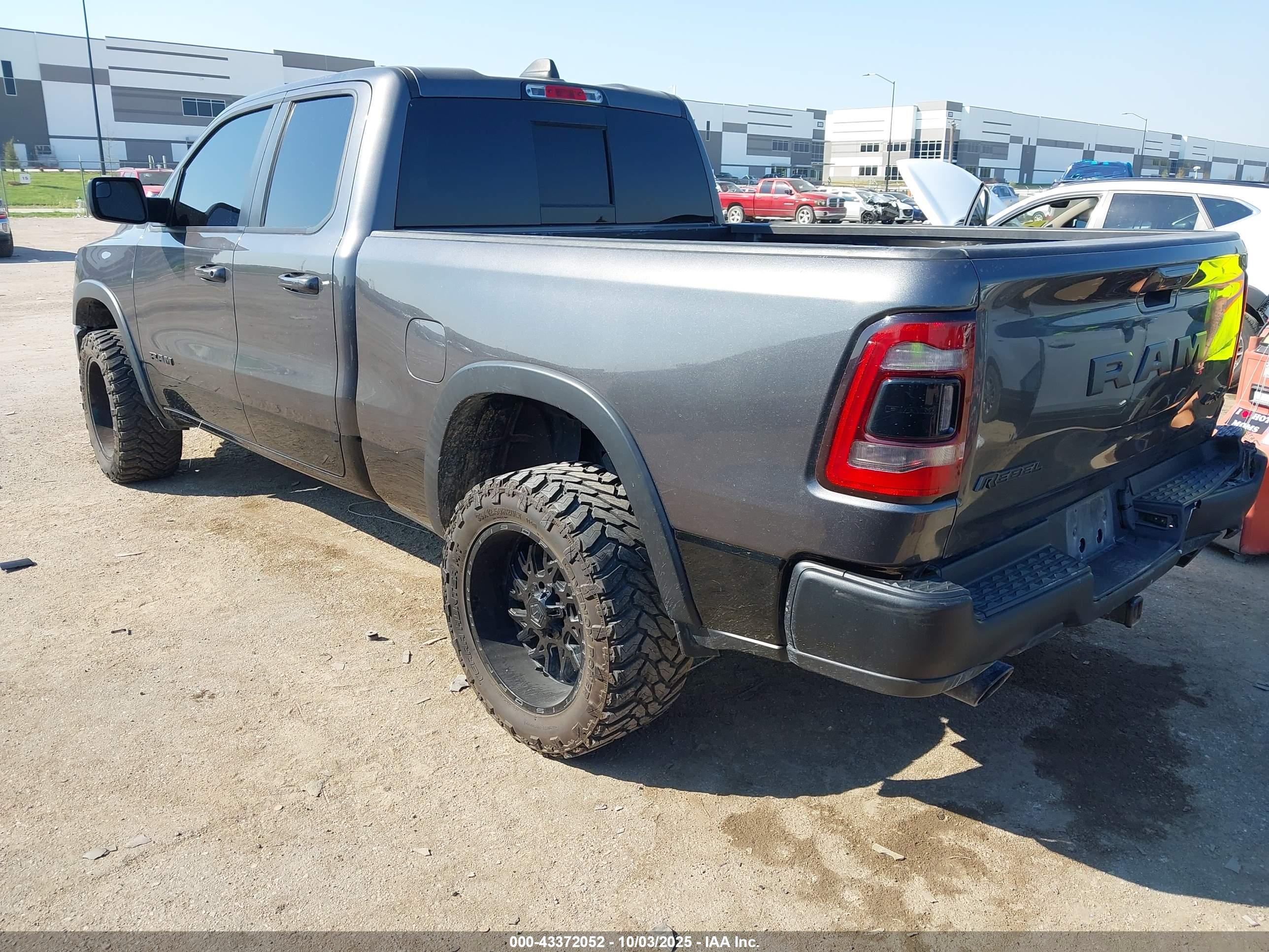RAM 1500 image 3