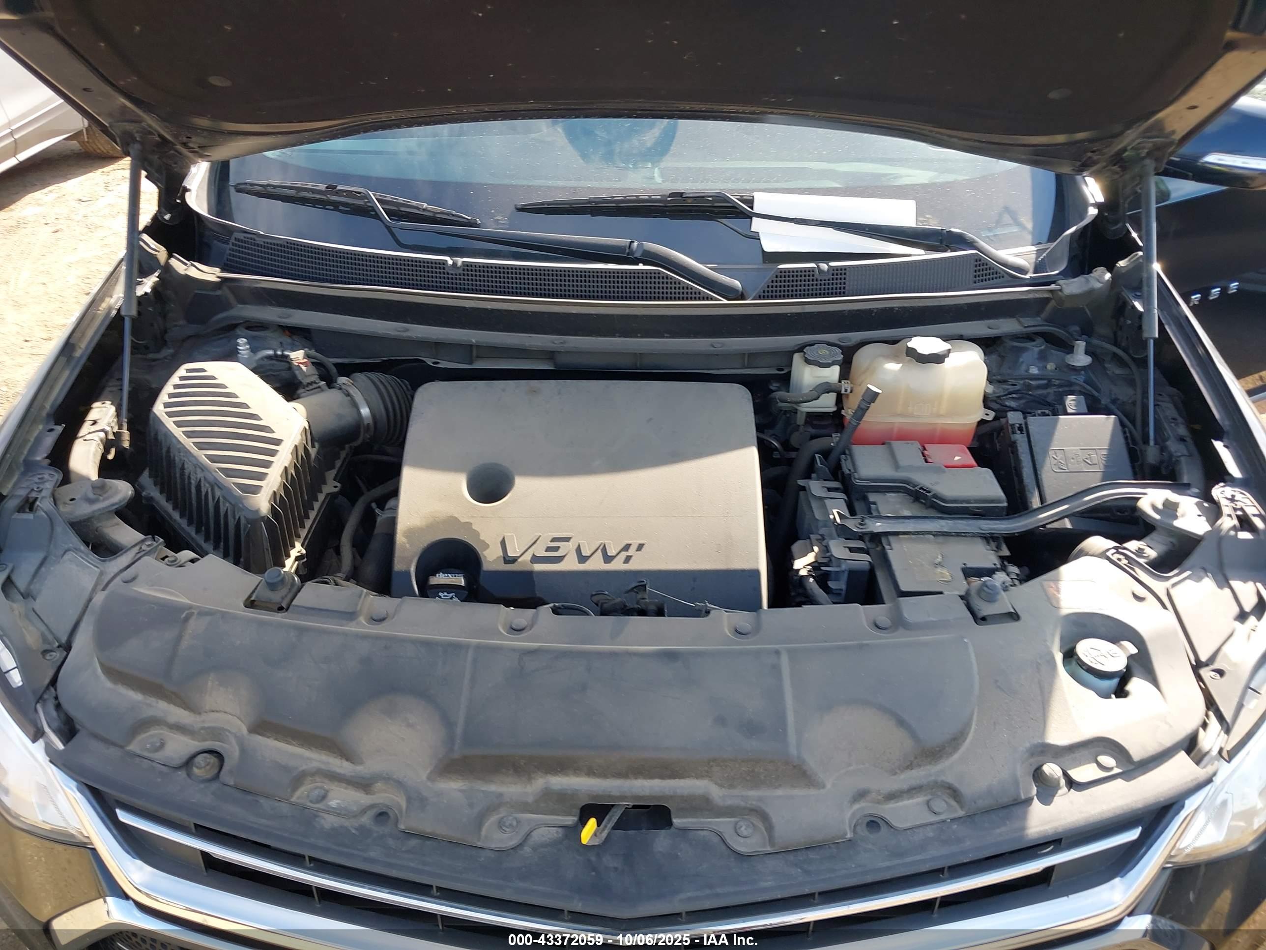 CHEVROLET TRAVERSE image 10