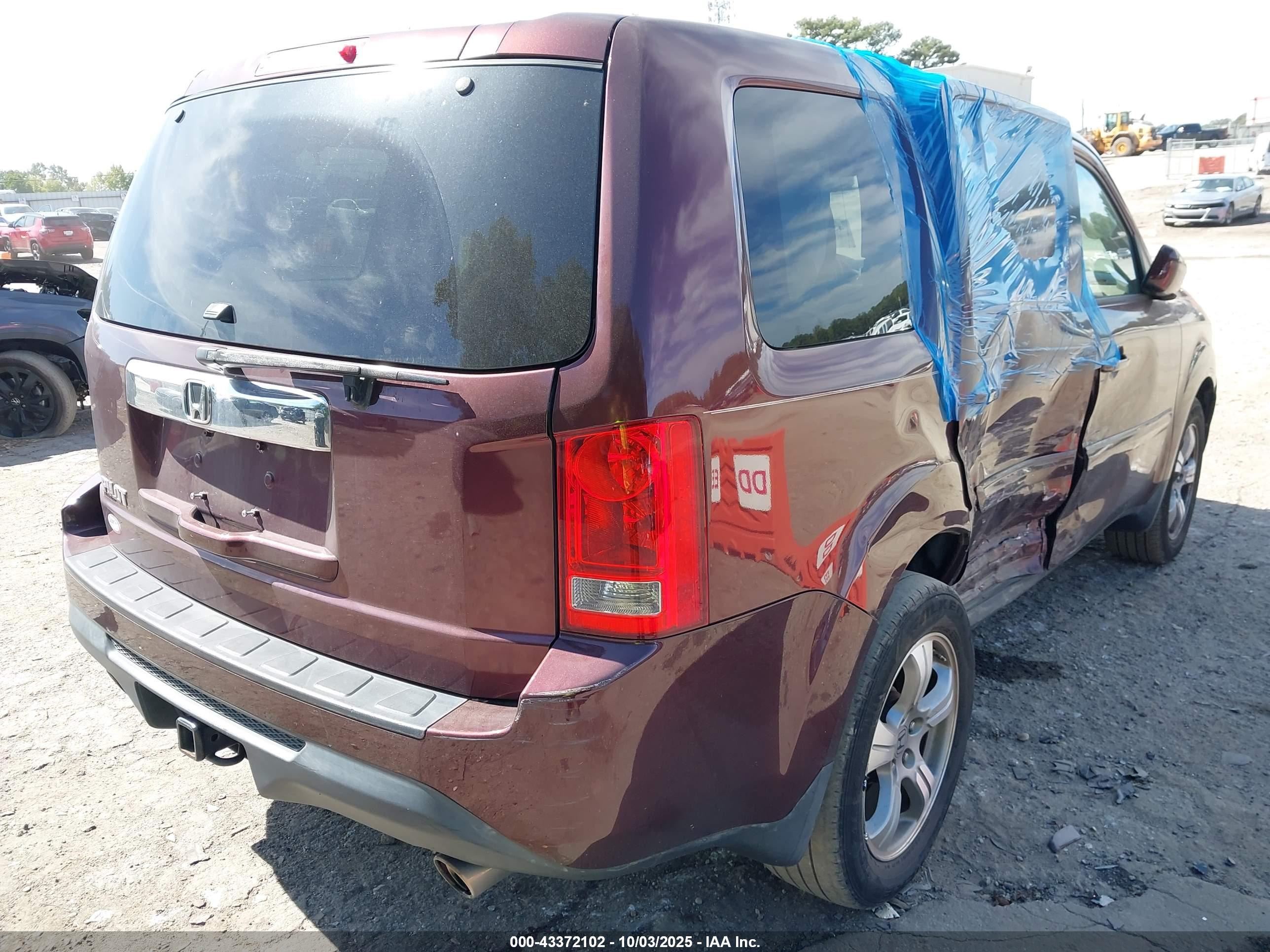 HONDA PILOT image 6