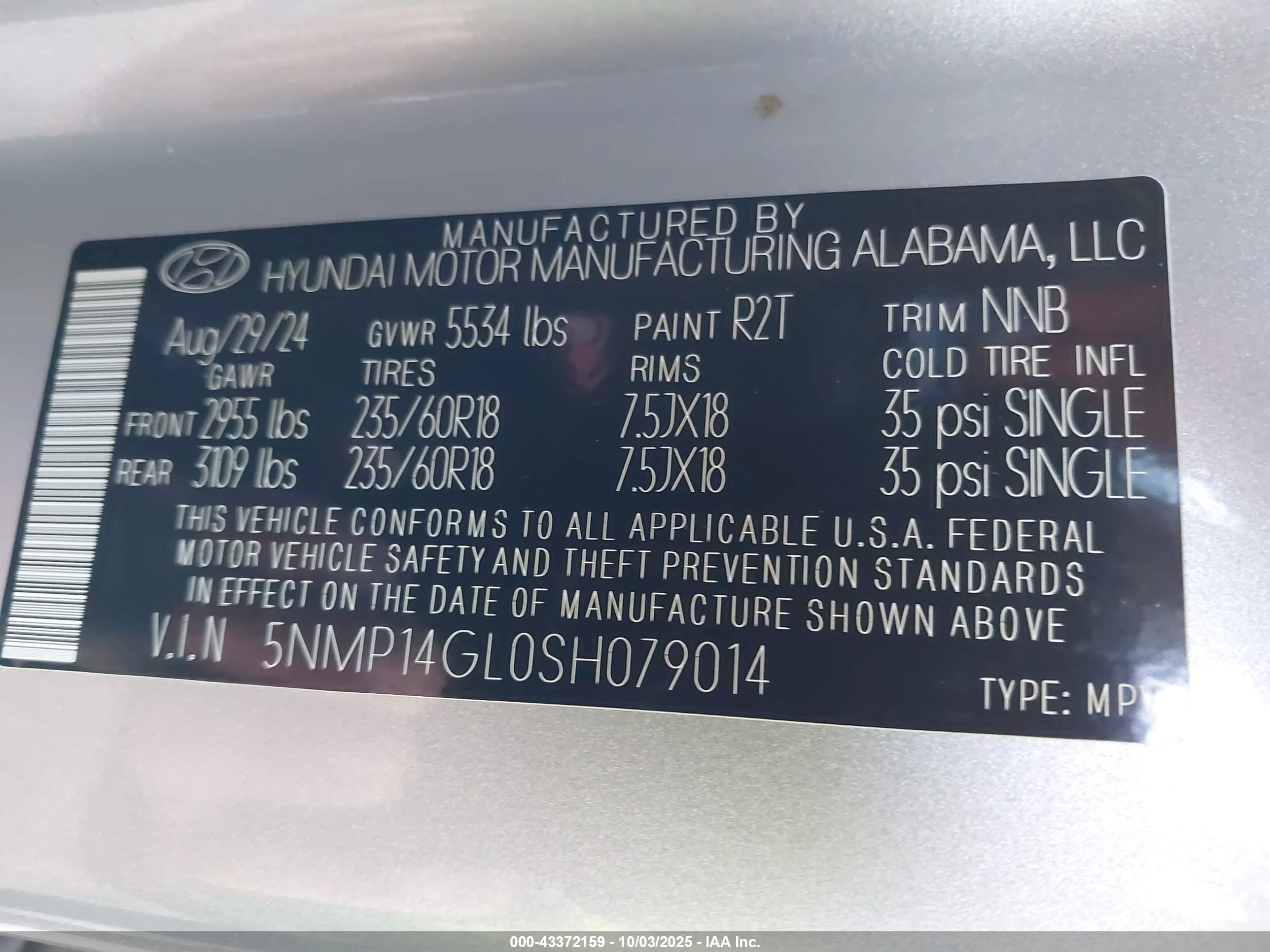 HYUNDAI SANTA image 9