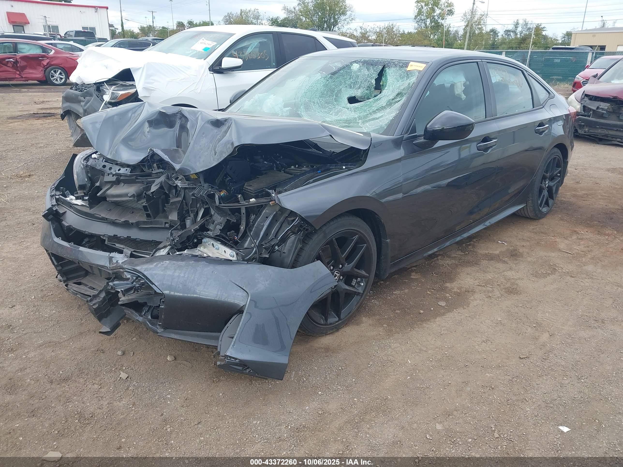 HONDA CIVIC image 2