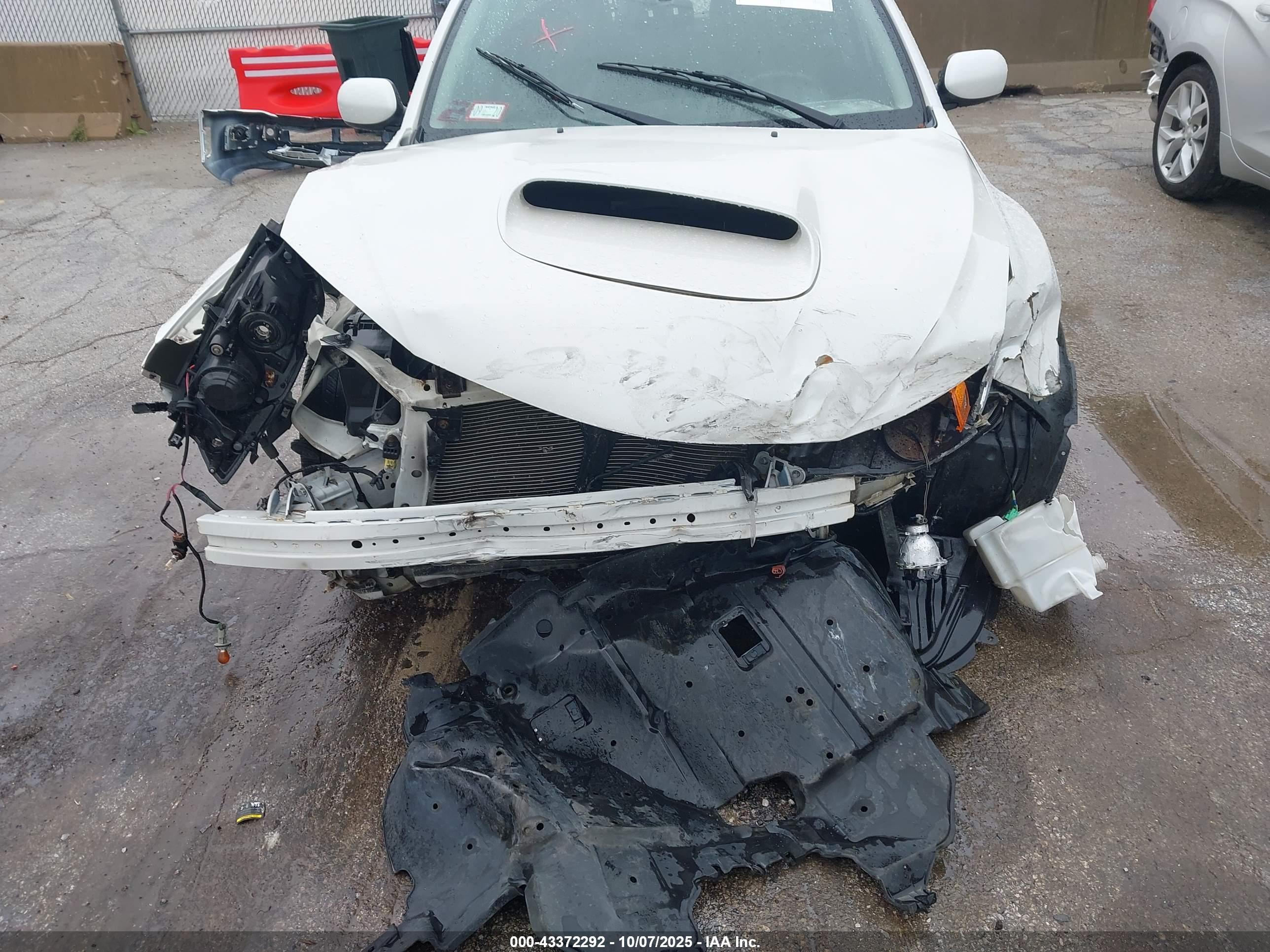 SUBARU IMPREZA image 6