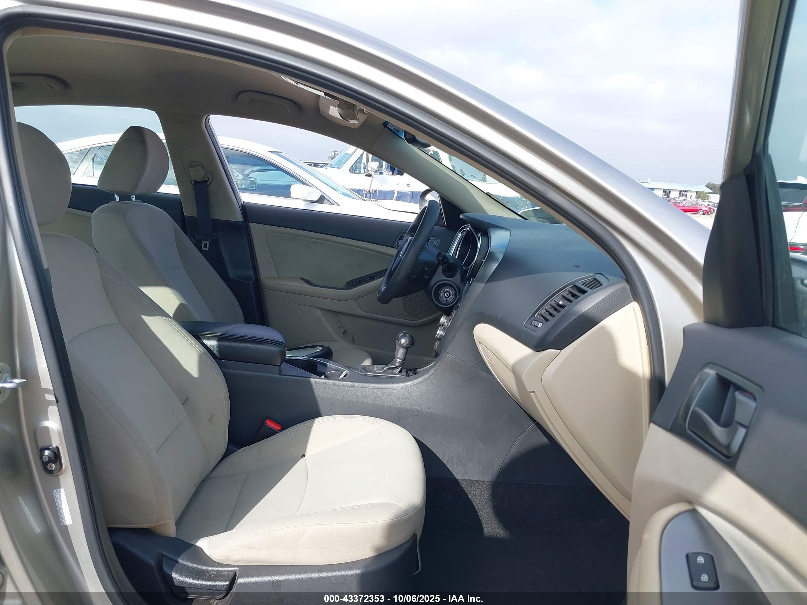 KIA OPTIMA image 5