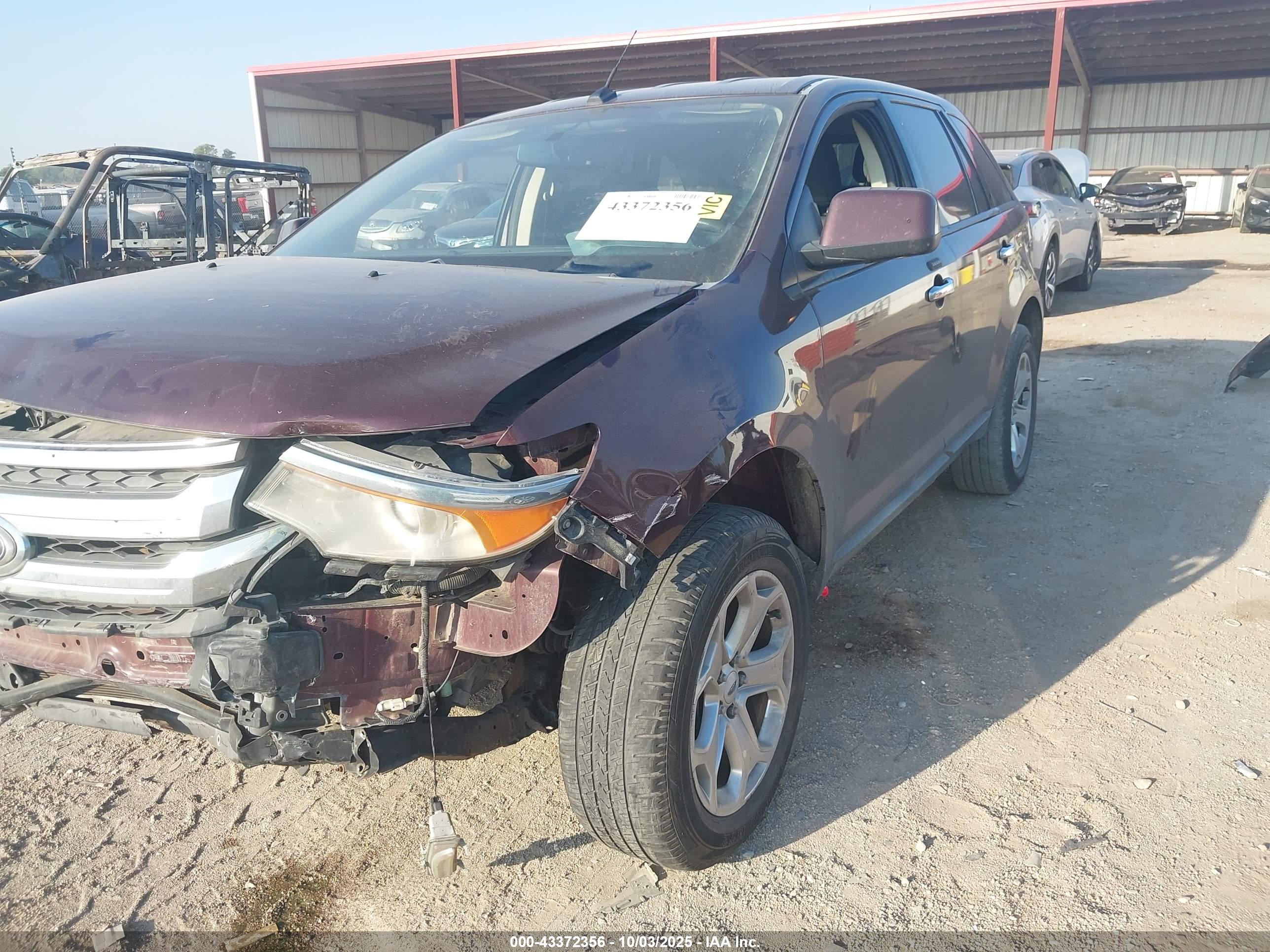 FORD EDGE image 2