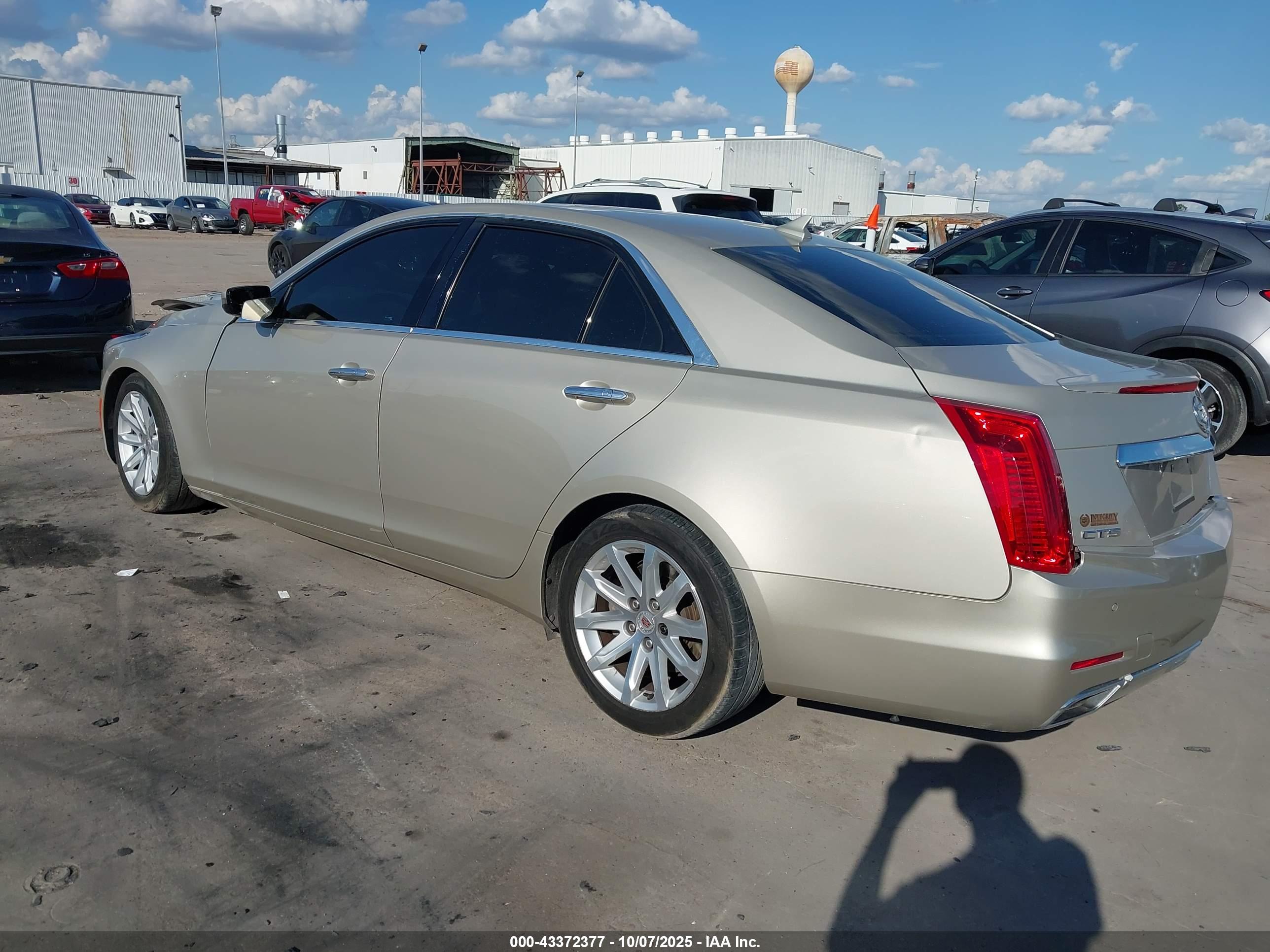 CADILLAC CTS image 3