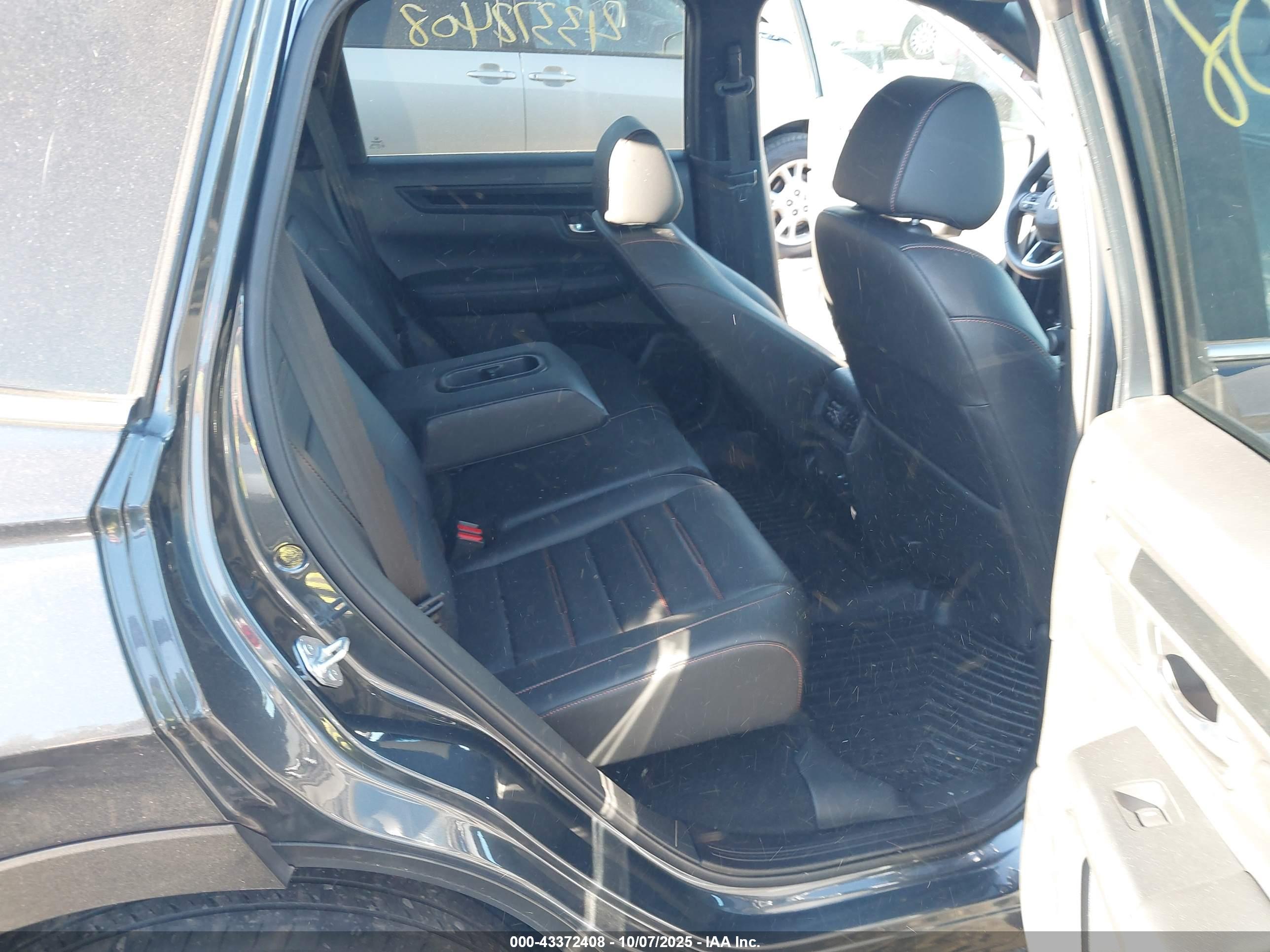 HONDA CR-V image 8