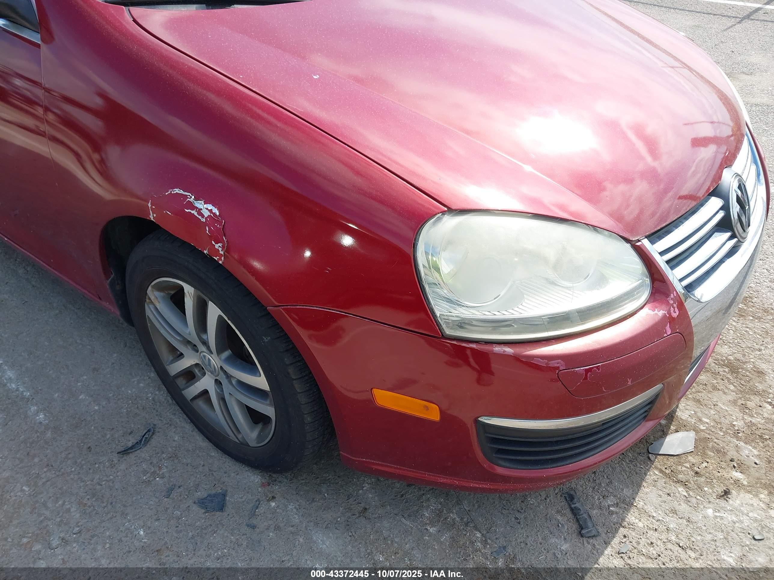 VOLKSWAGEN JETTA image 6
