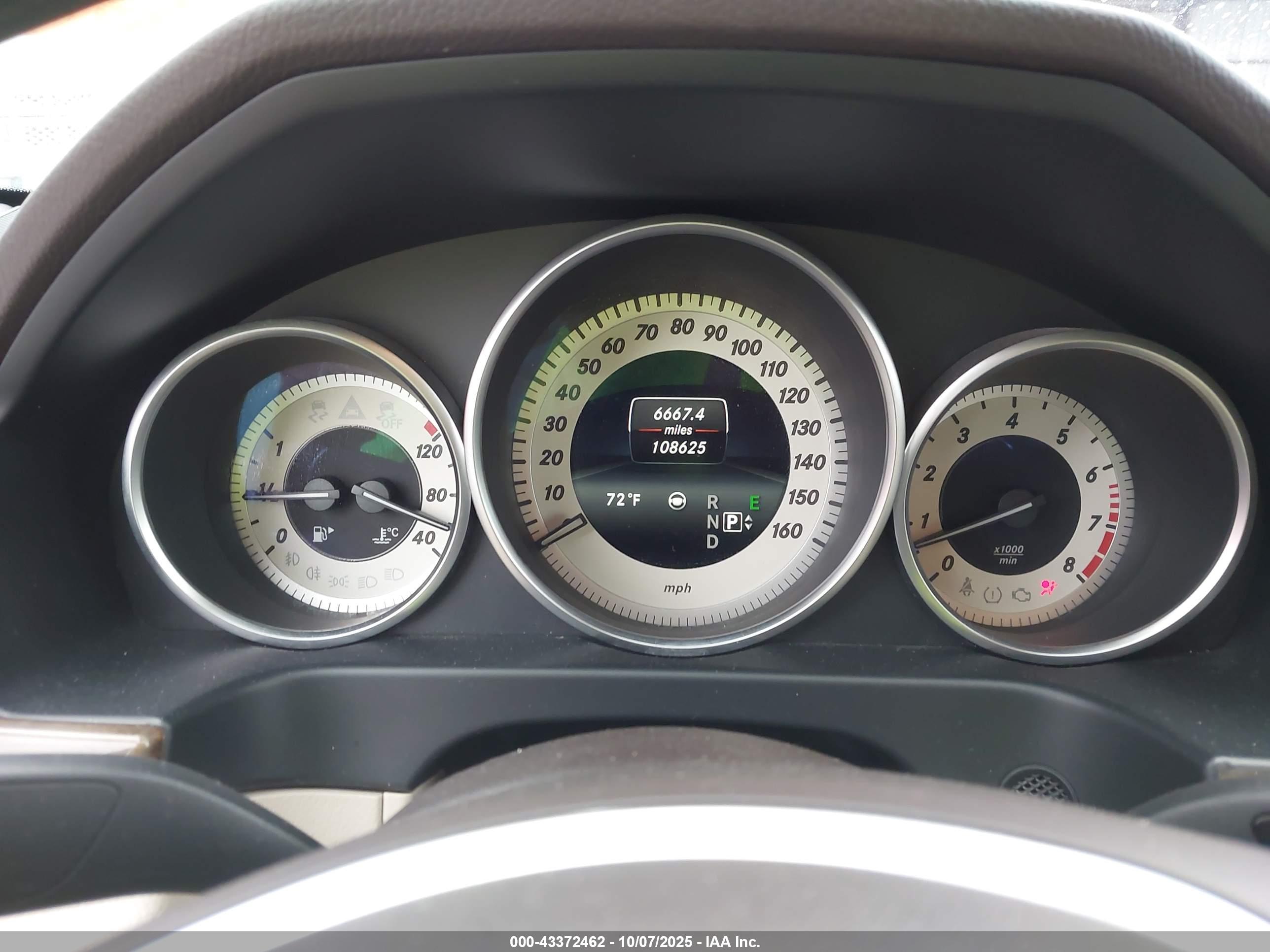 MERCEDES-BENZ E image 7