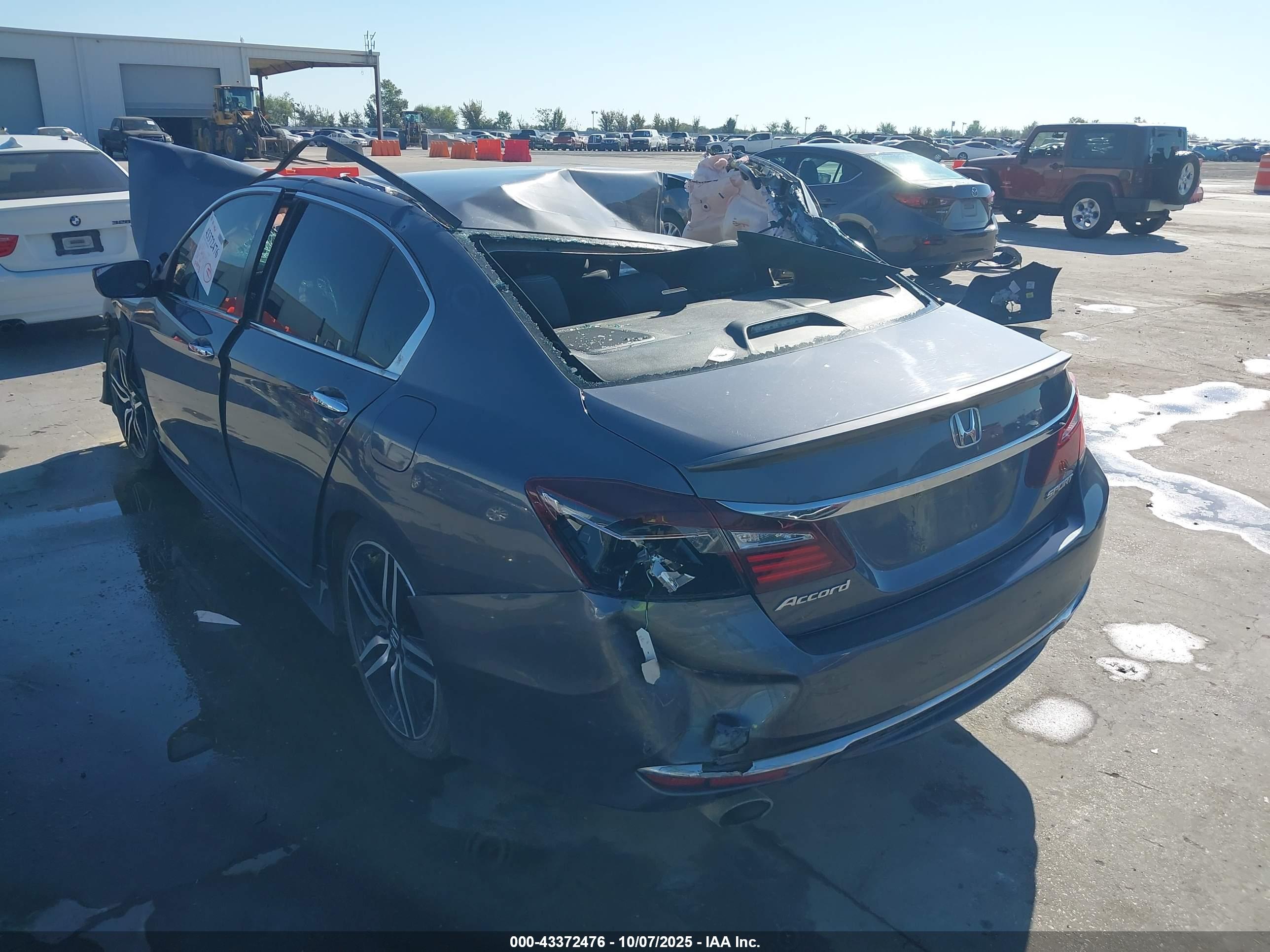 HONDA ACCORD image 3