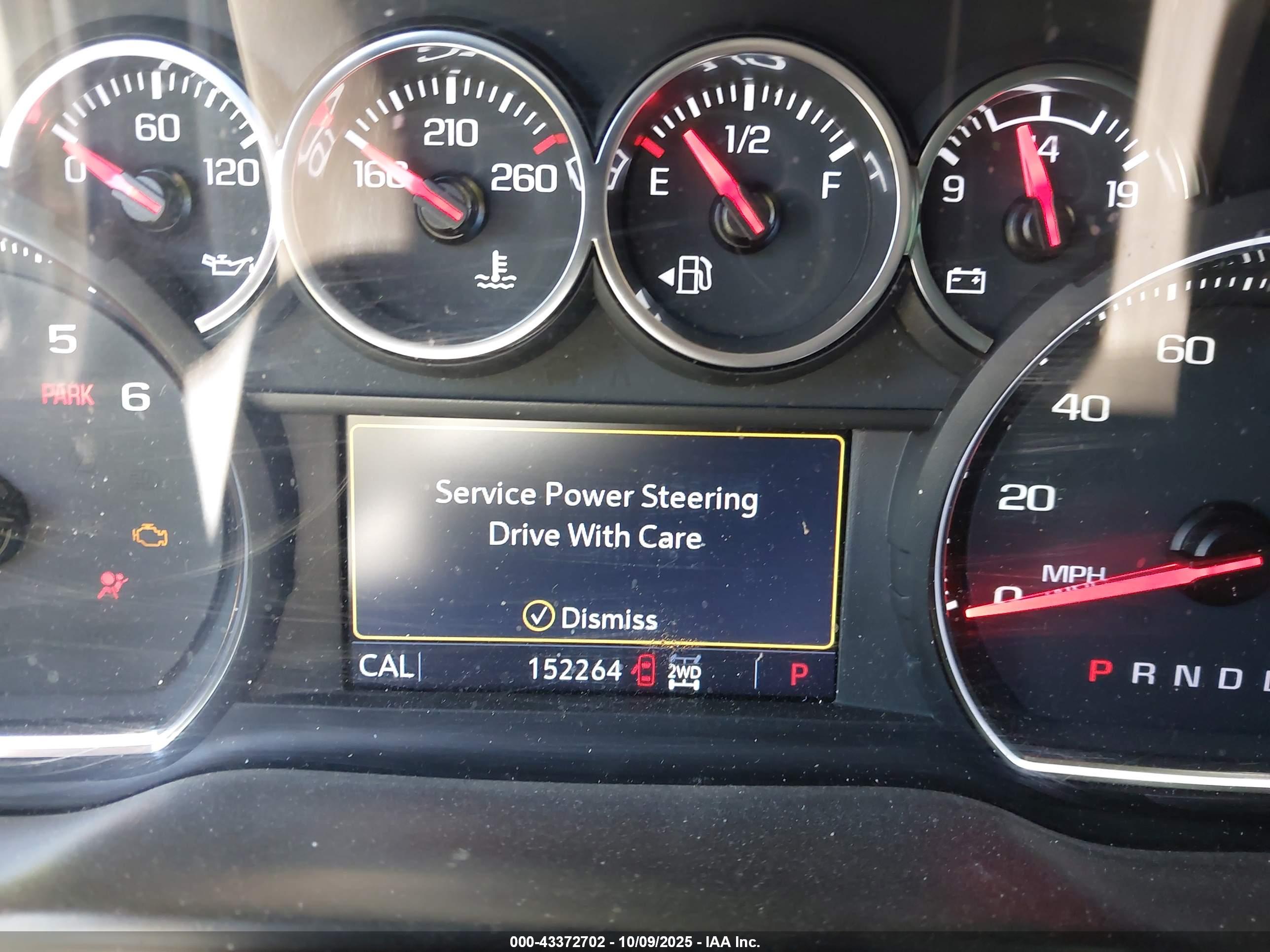 CHEVROLET SILVERADO image 7