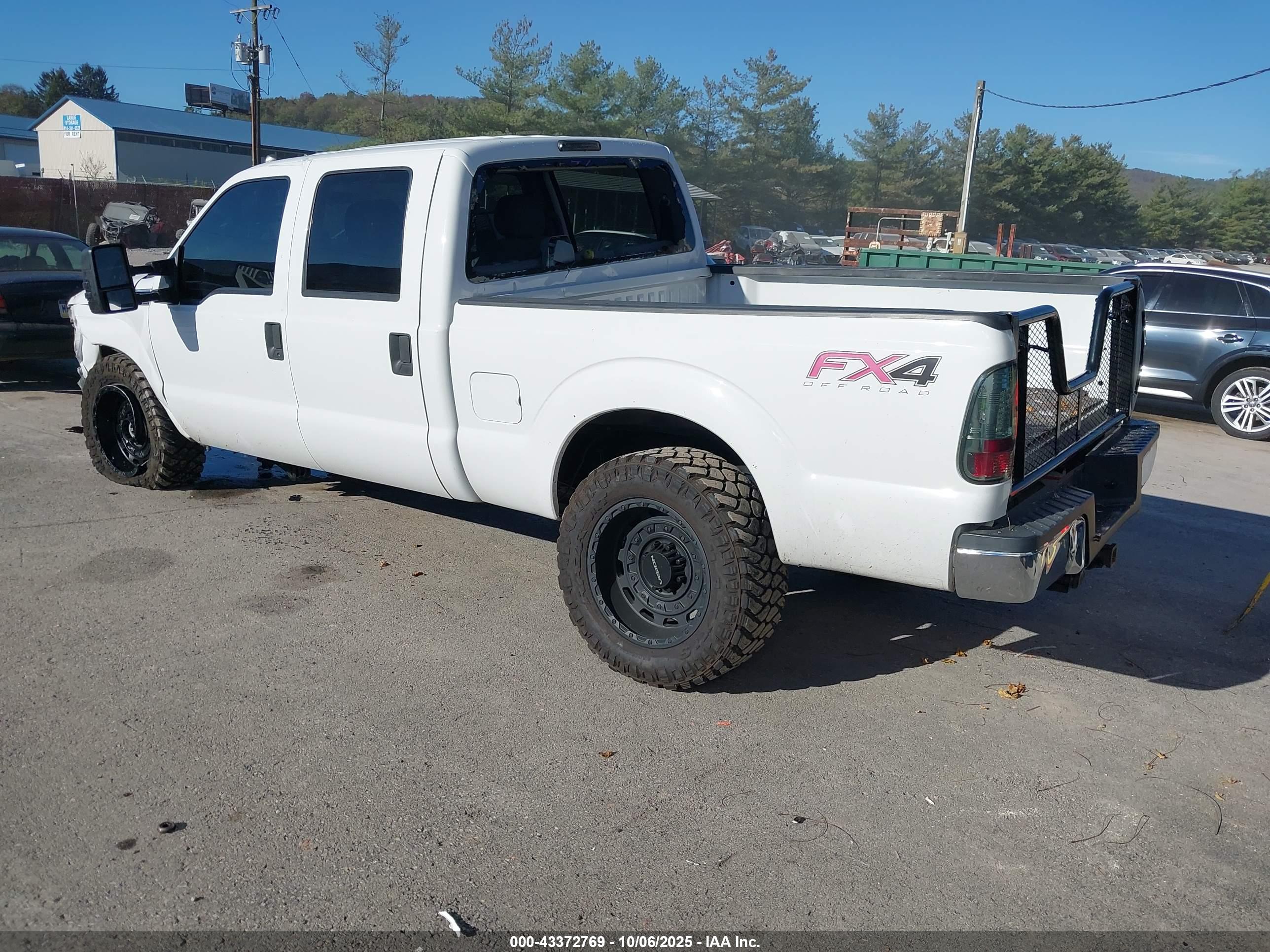 FORD F-250 image 3