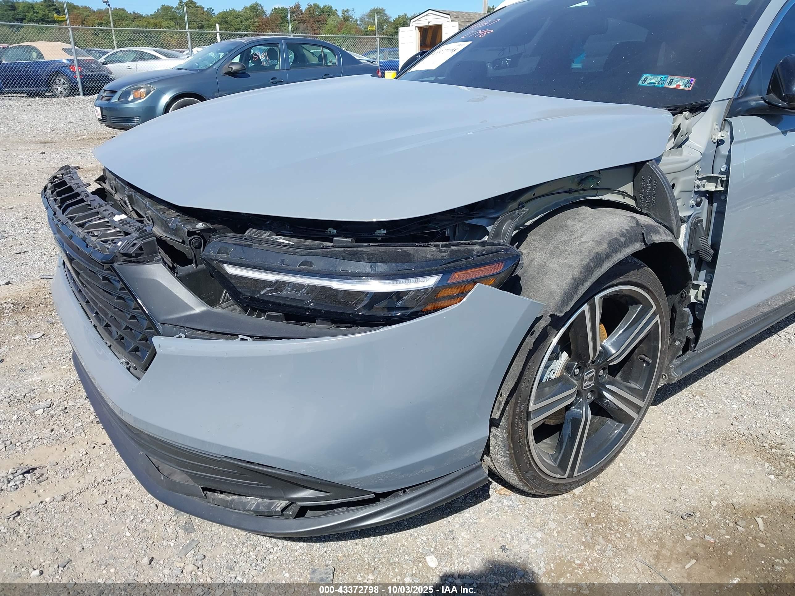 HONDA ACCORD image 6